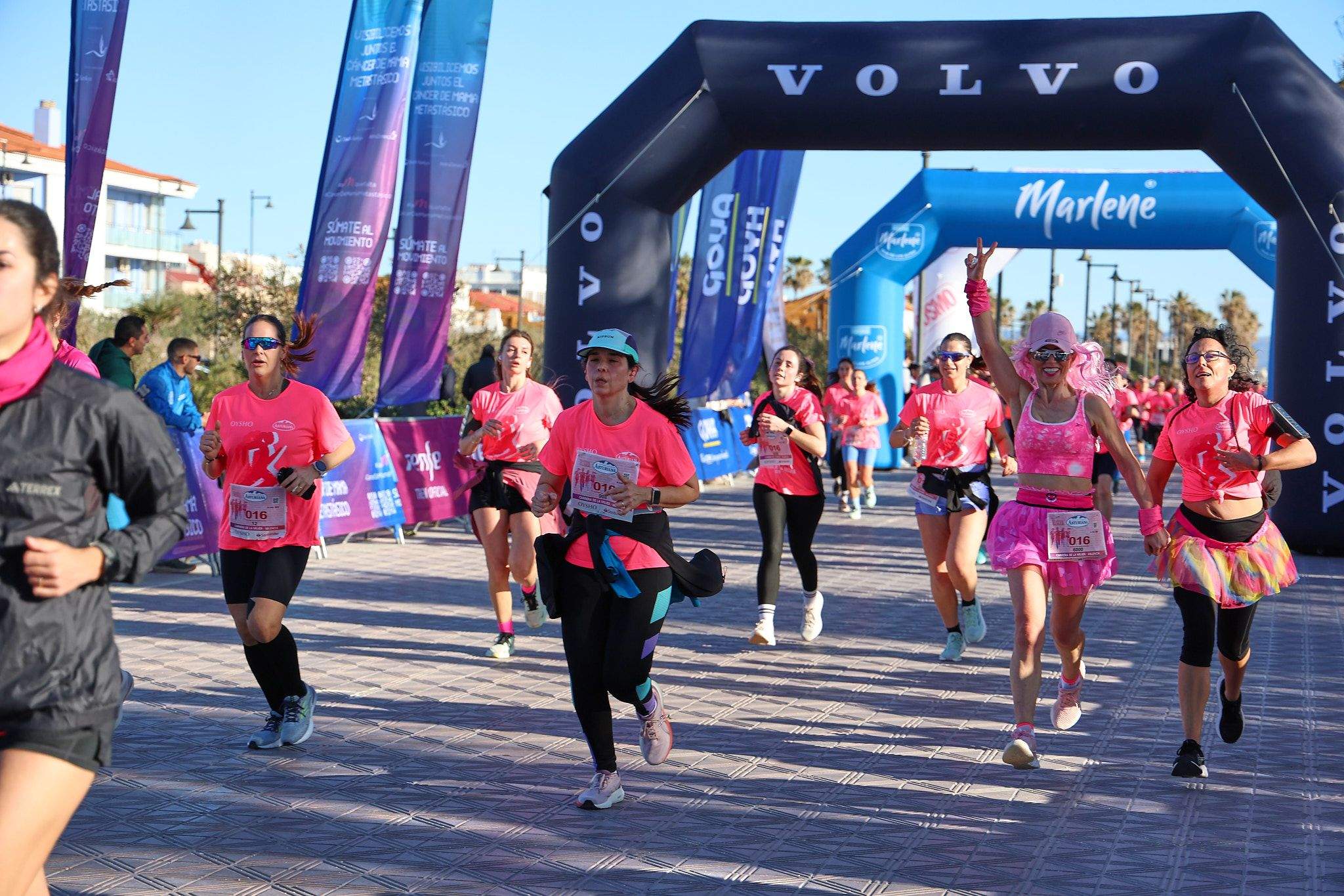 Las mejores fotos de la Carrera de la Mujer Central Lechera Asturiana de Valencia 2025. 614