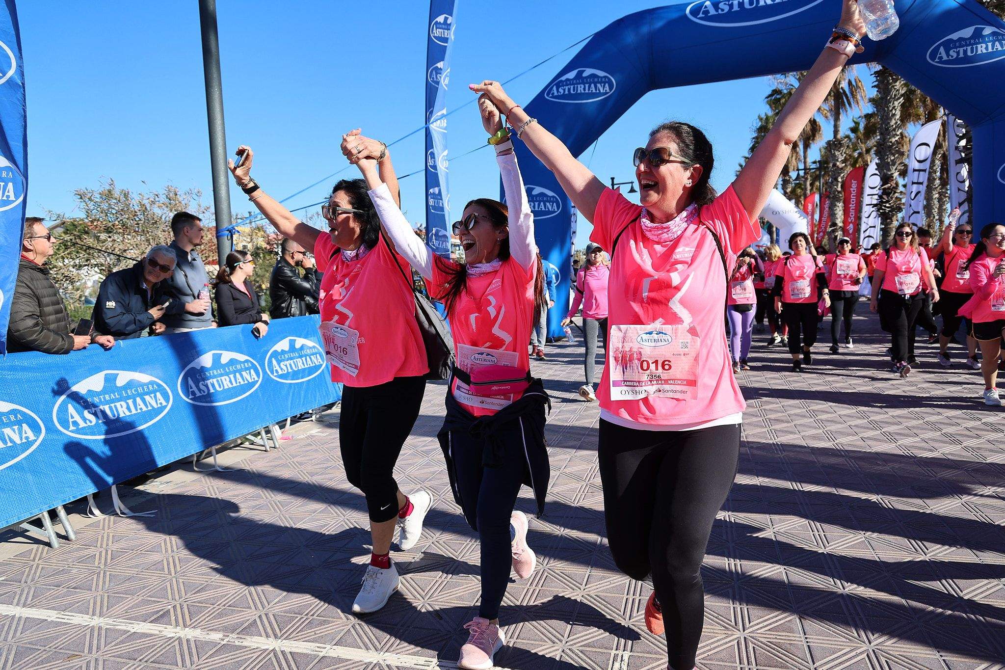 Las mejores fotos de la Carrera de la Mujer Central Lechera Asturiana de Valencia 2025. 1103