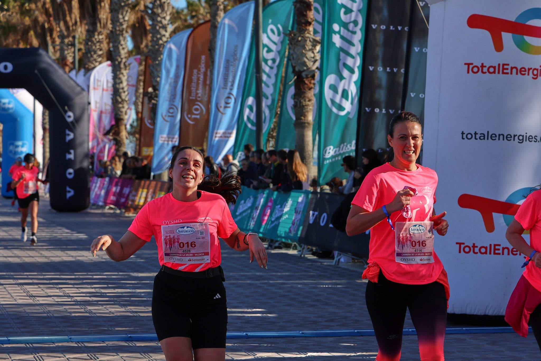Las mejores fotos de la Carrera de la Mujer Central Lechera Asturiana de Valencia 2025. 391