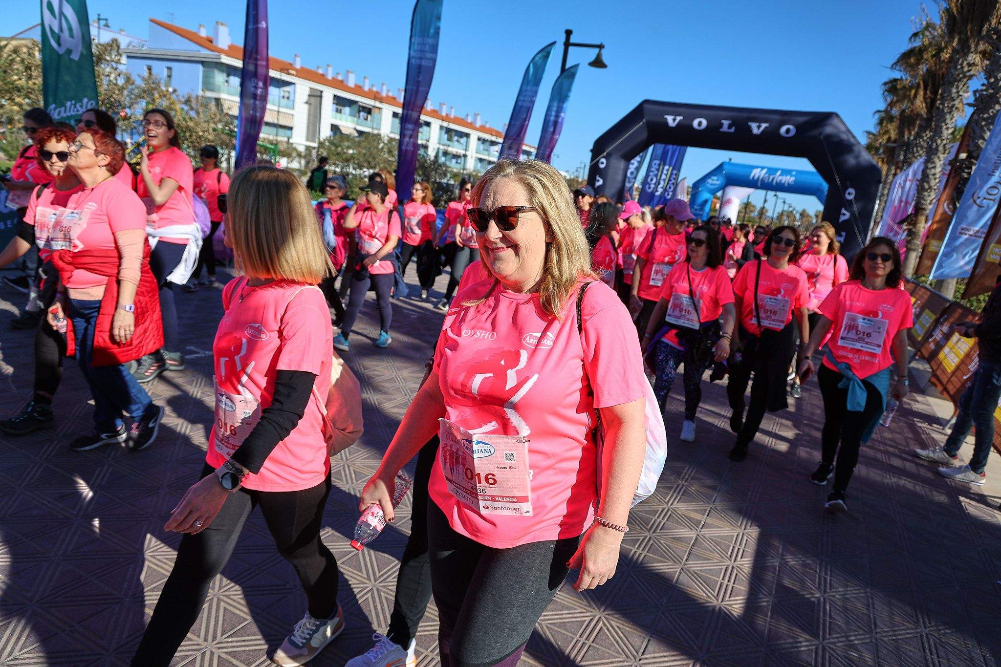 Las mejores fotos de la Carrera de la Mujer Central Lechera Asturiana de Valencia 2025. 1375