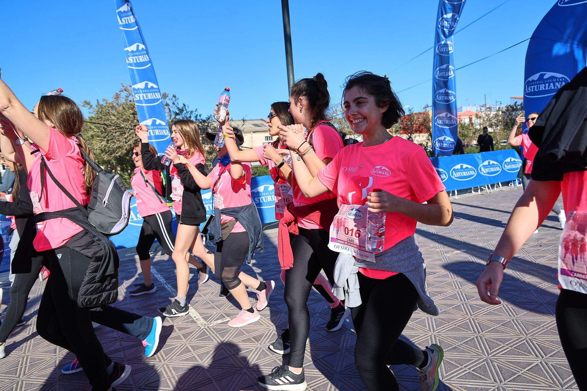 Las mejores fotos de la Carrera de la Mujer Central Lechera Asturiana de Valencia 2025. 1124