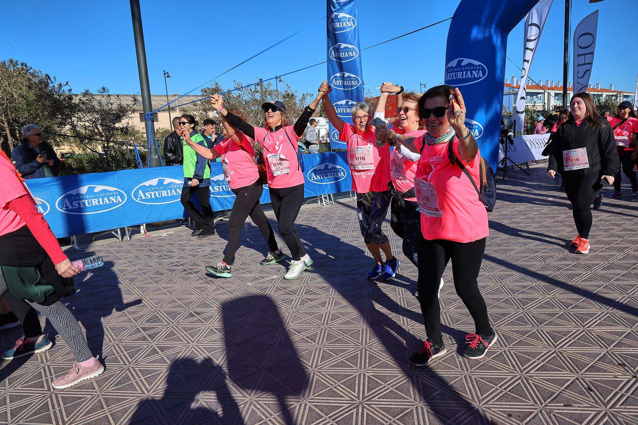 Las mejores fotos de la Carrera de la Mujer Central Lechera Asturiana de Valencia 2025. 1135