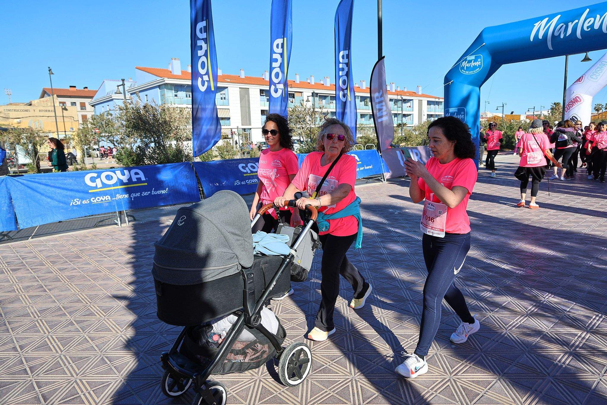 Las mejores fotos de la Carrera de la Mujer Central Lechera Asturiana de Valencia 2025. 1395