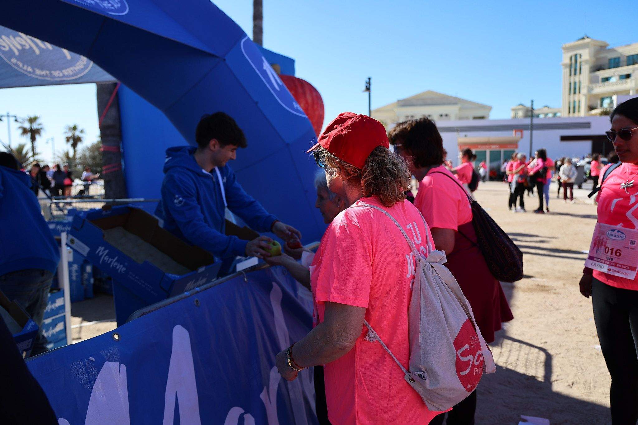 Las mejores fotos de la Carrera de la Mujer Central Lechera Asturiana de Valencia 2025. 1632