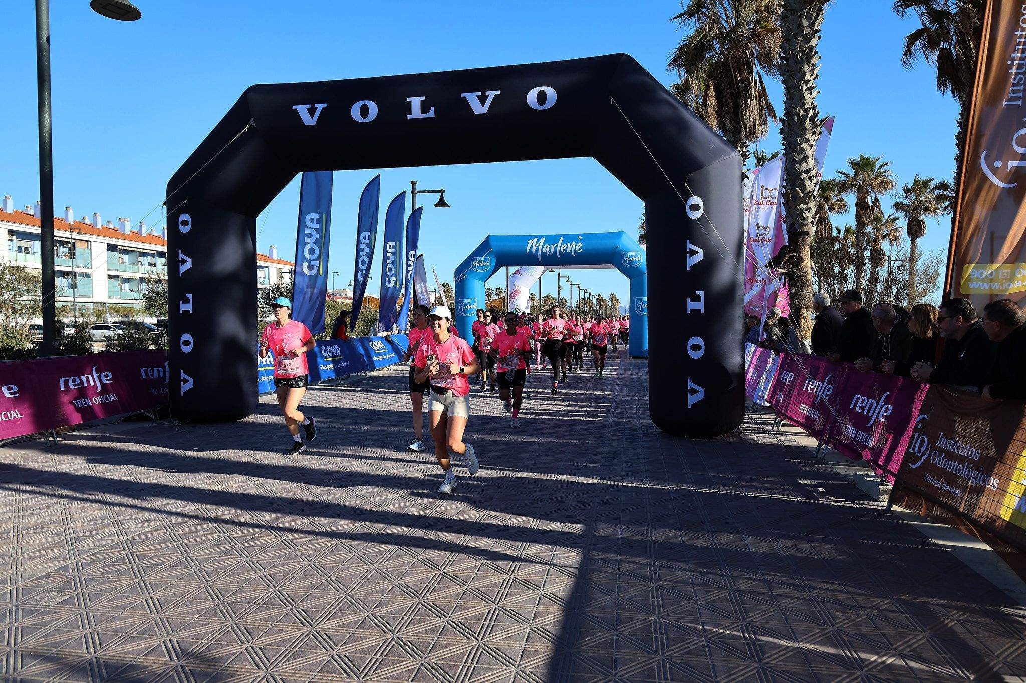 Las mejores fotos de la Carrera de la Mujer Central Lechera Asturiana de Valencia 2025. 671