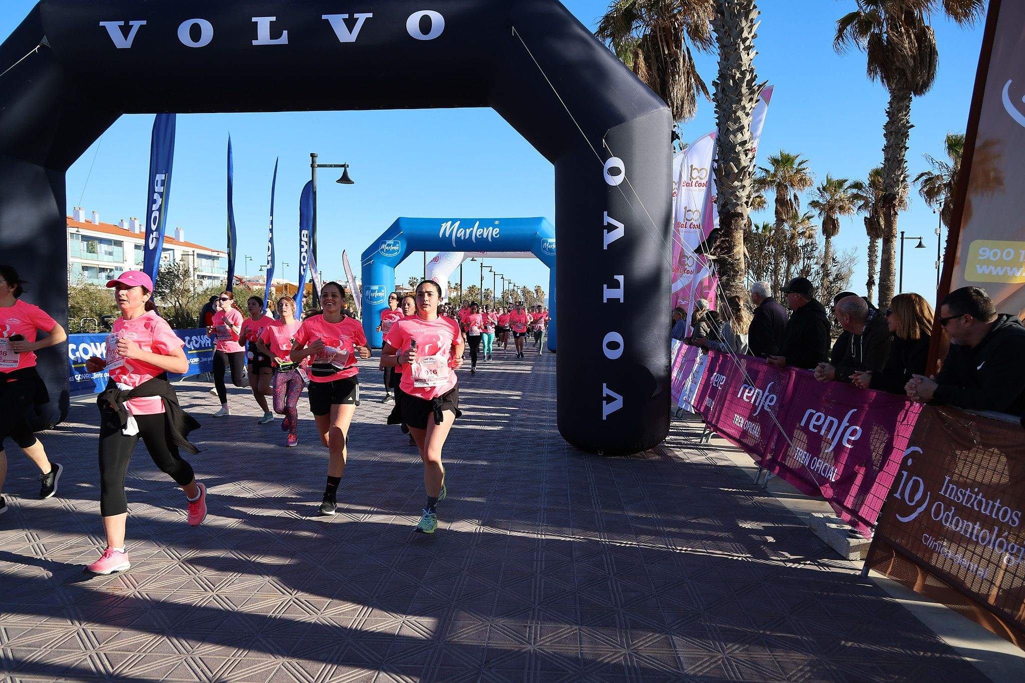Las mejores fotos de la Carrera de la Mujer Central Lechera Asturiana de Valencia 2025. 676