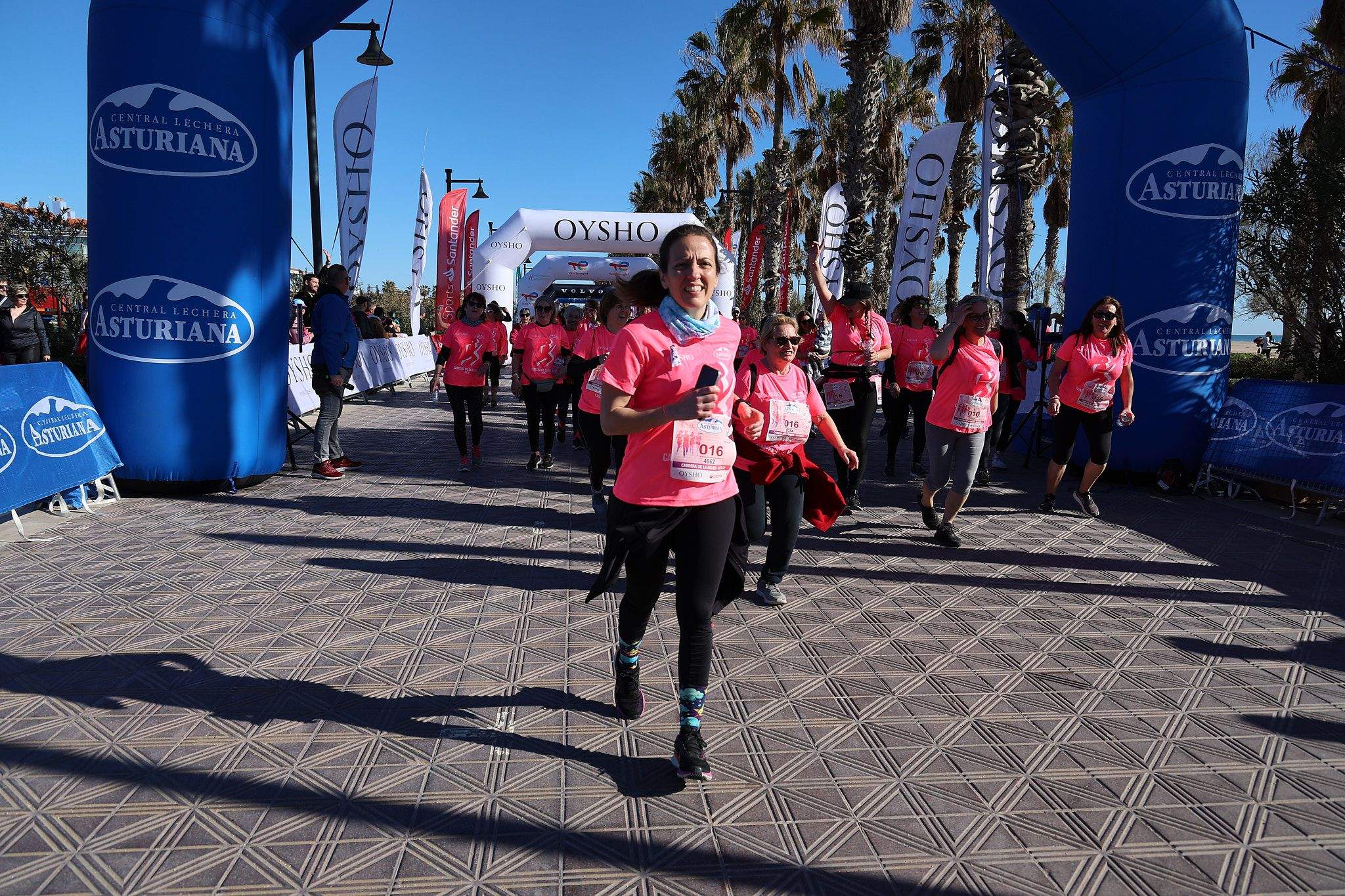 Las mejores fotos de la Carrera de la Mujer Central Lechera Asturiana de Valencia 2025. 1161