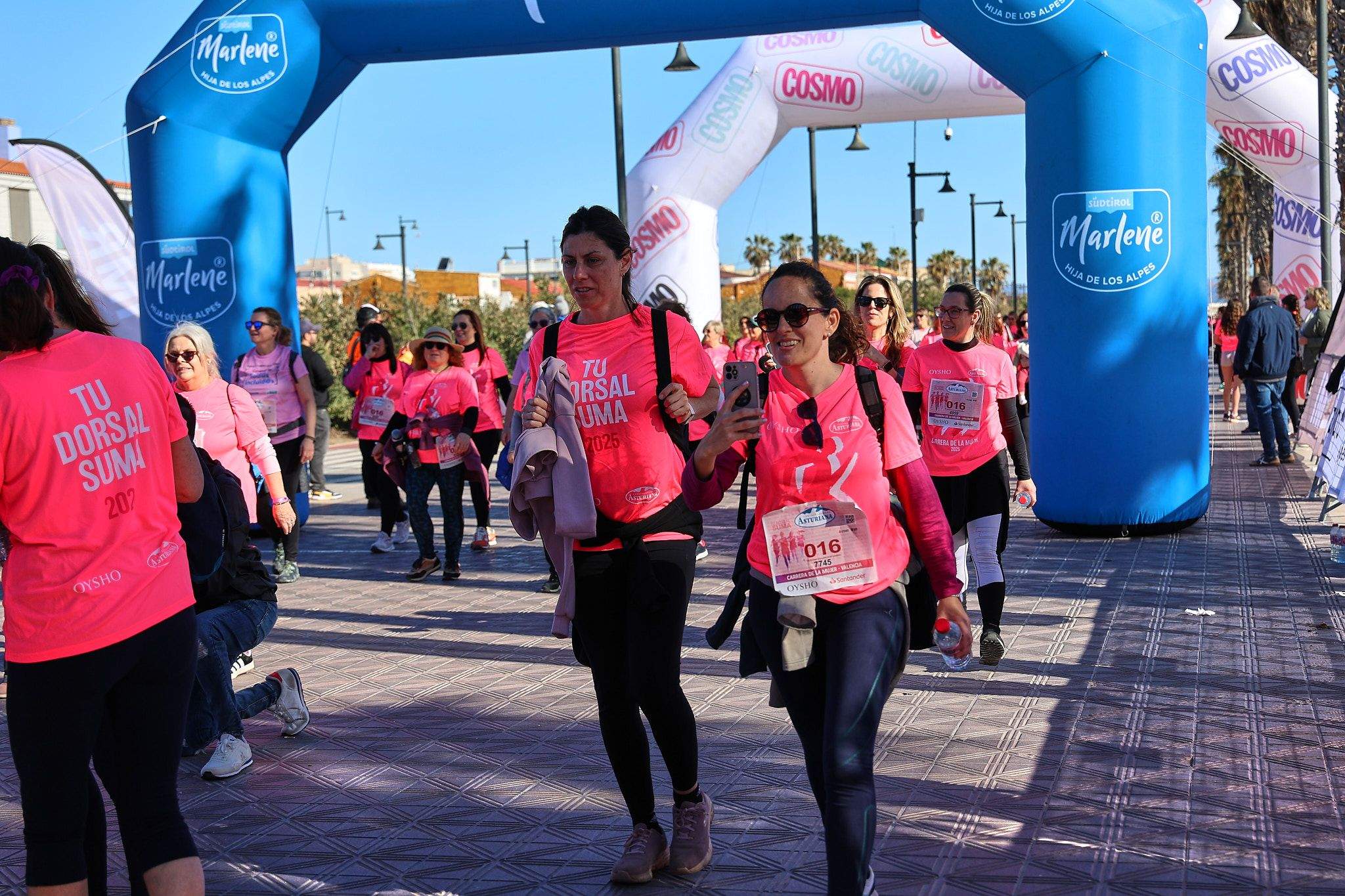 Las mejores fotos de la Carrera de la Mujer Central Lechera Asturiana de Valencia 2025. 1419