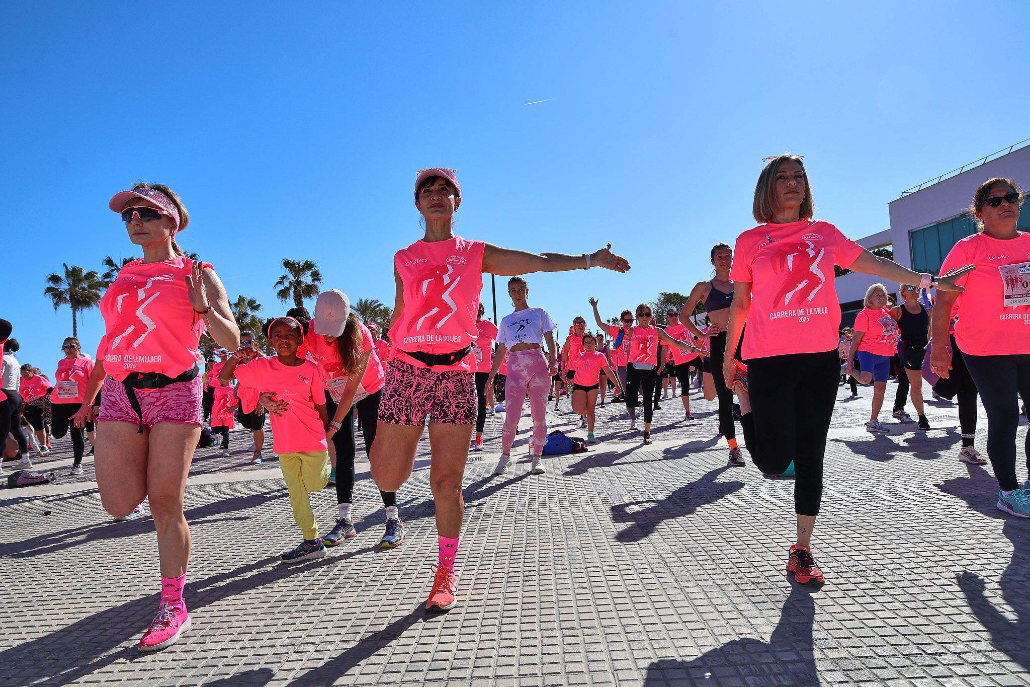 Las mejores fotos de la Carrera de la Mujer Central Lechera Asturiana de Valencia 2025. 1652