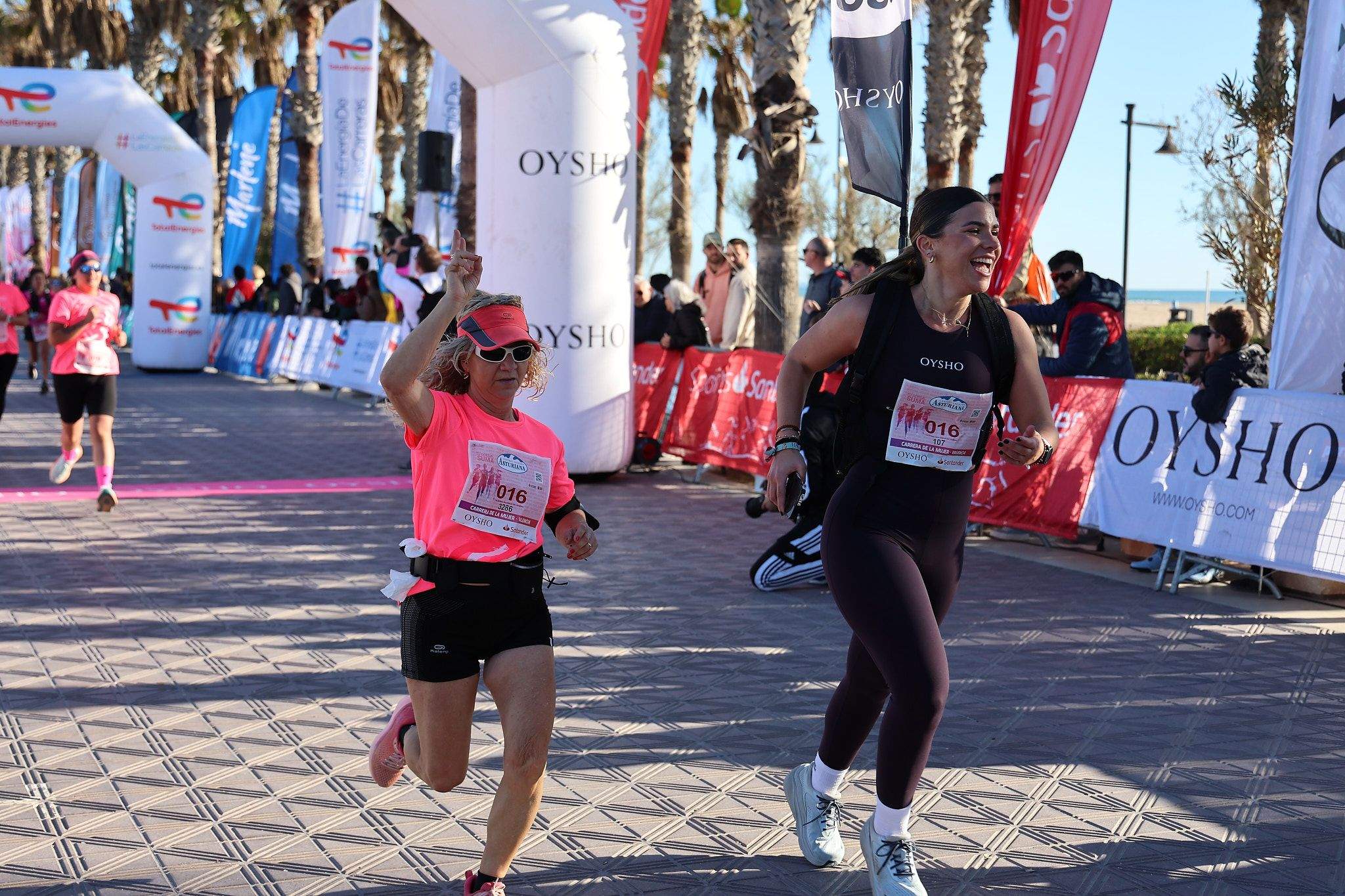 Las mejores fotos de la Carrera de la Mujer Central Lechera Asturiana de Valencia 2025. 448