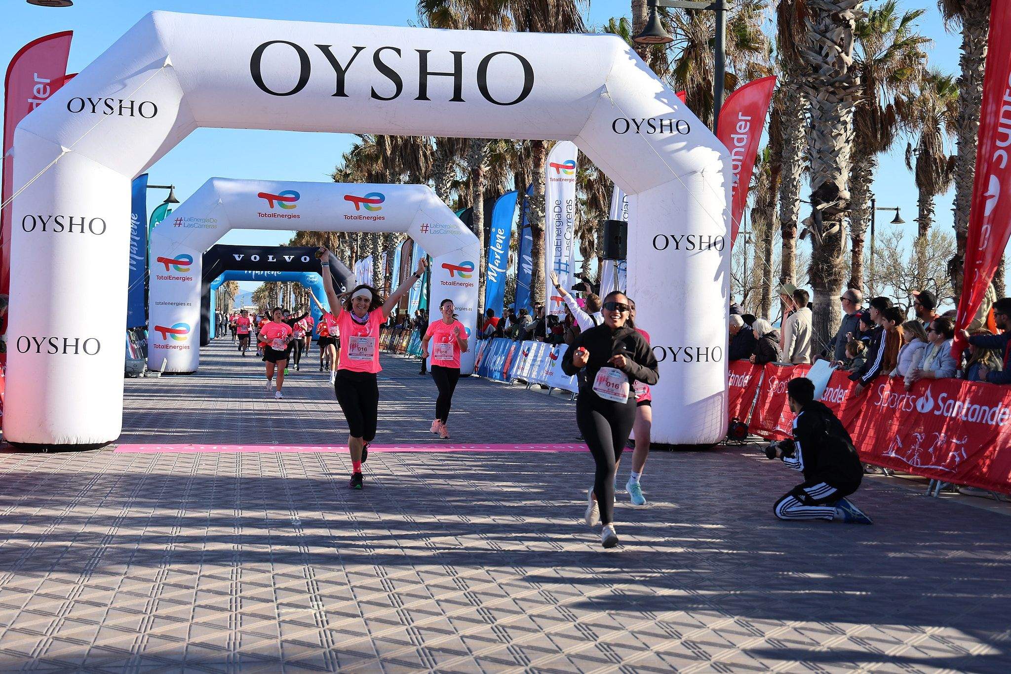 Las mejores fotos de la Carrera de la Mujer Central Lechera Asturiana de Valencia 2025. 468
