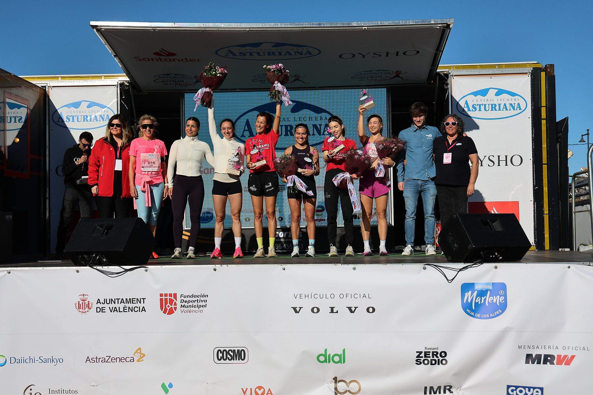 Las mejores fotos de la Carrera de la Mujer Central Lechera Asturiana de Valencia 2025. 966