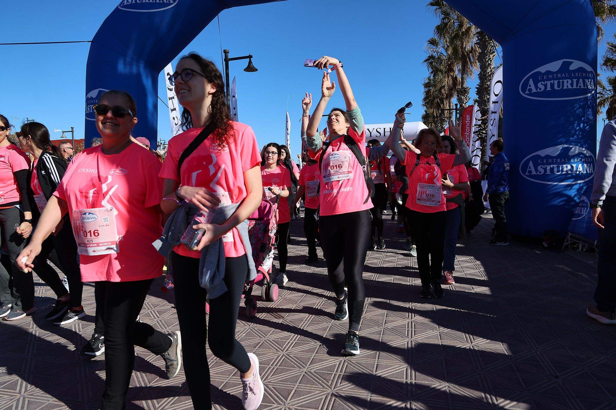 Las mejores fotos de la Carrera de la Mujer Central Lechera Asturiana de Valencia 2025. 1195