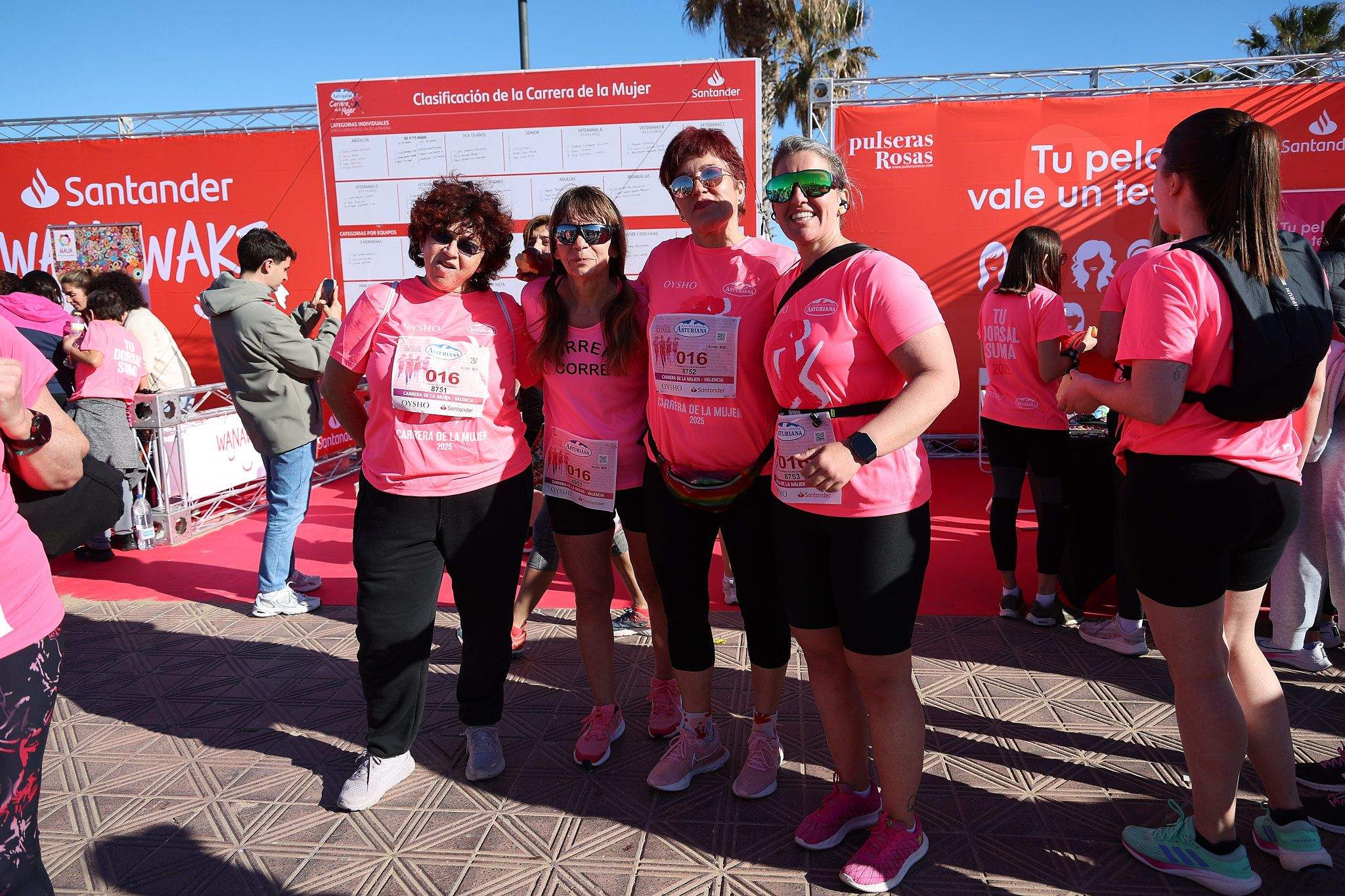 Las mejores fotos de la Carrera de la Mujer Central Lechera Asturiana de Valencia 2025. 986
