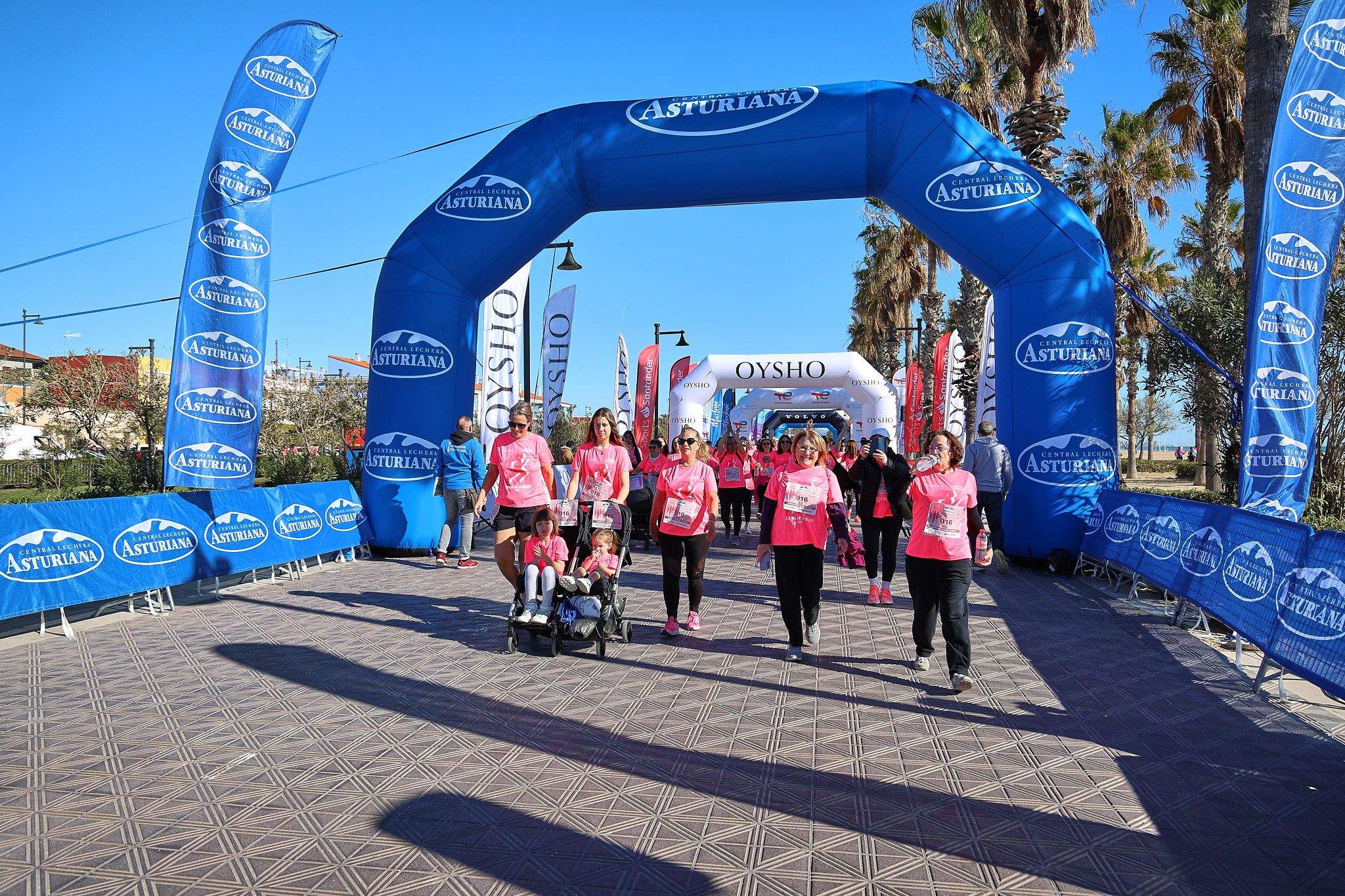 Las mejores fotos de la Carrera de la Mujer Central Lechera Asturiana de Valencia 2025. 1462