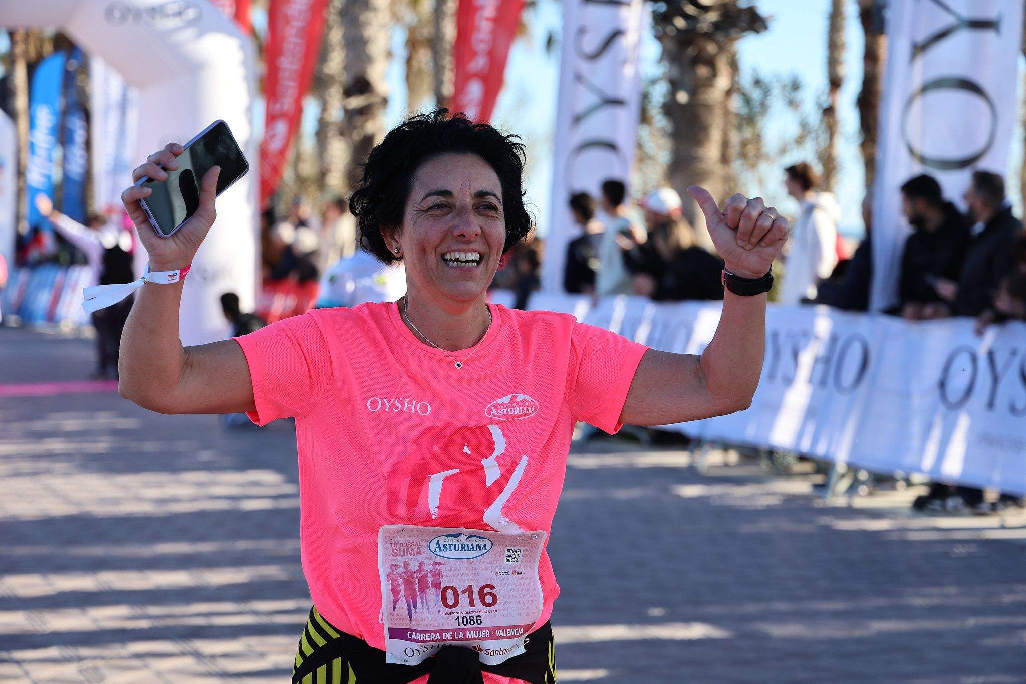 Las mejores fotos de la Carrera de la Mujer Central Lechera Asturiana de Valencia 2025. 490