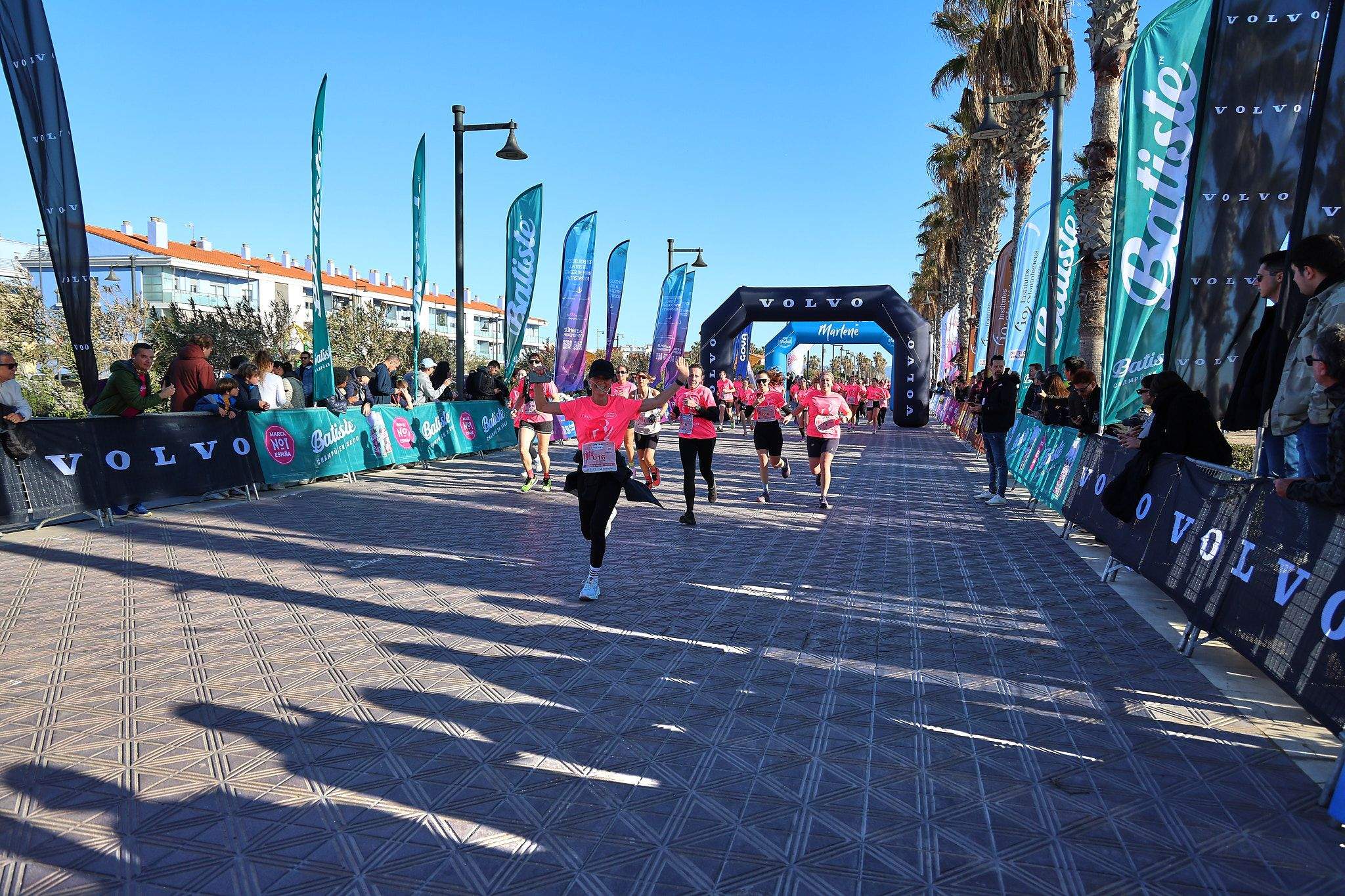 Las mejores fotos de la Carrera de la Mujer Central Lechera Asturiana de Valencia 2025. 728