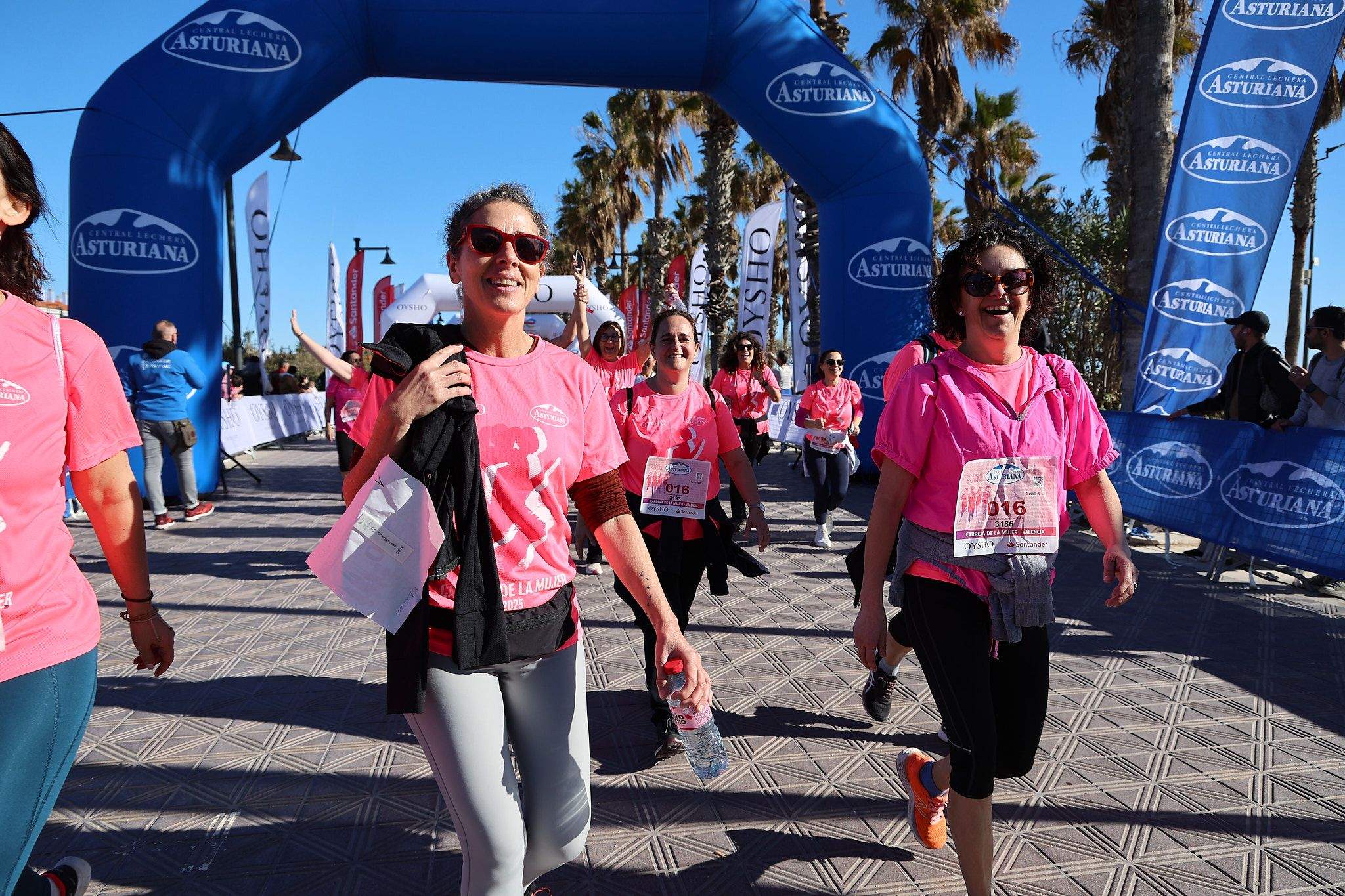 Las mejores fotos de la Carrera de la Mujer Central Lechera Asturiana de Valencia 2025. 1217