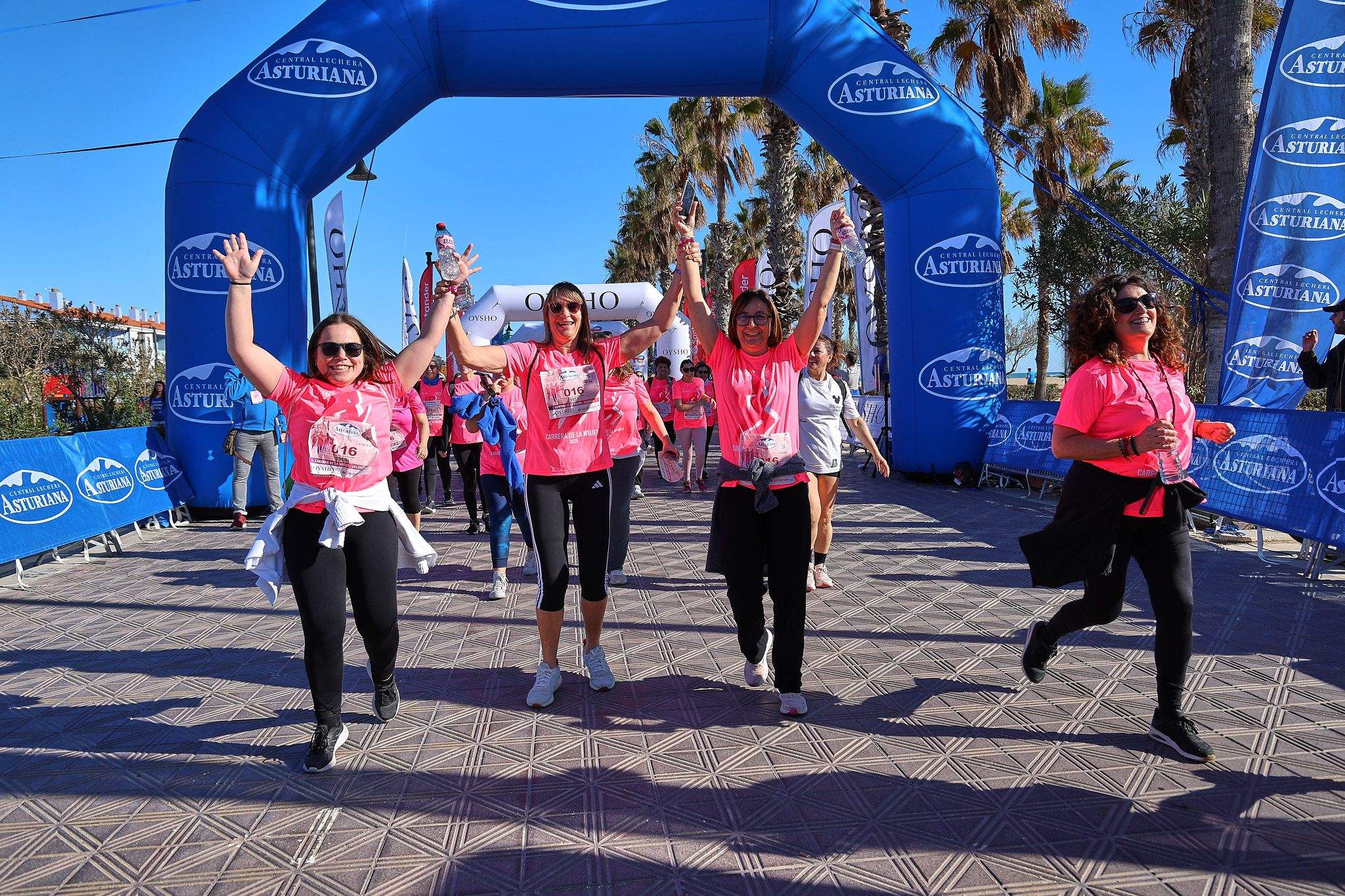 Las mejores fotos de la Carrera de la Mujer Central Lechera Asturiana de Valencia 2025. 1218