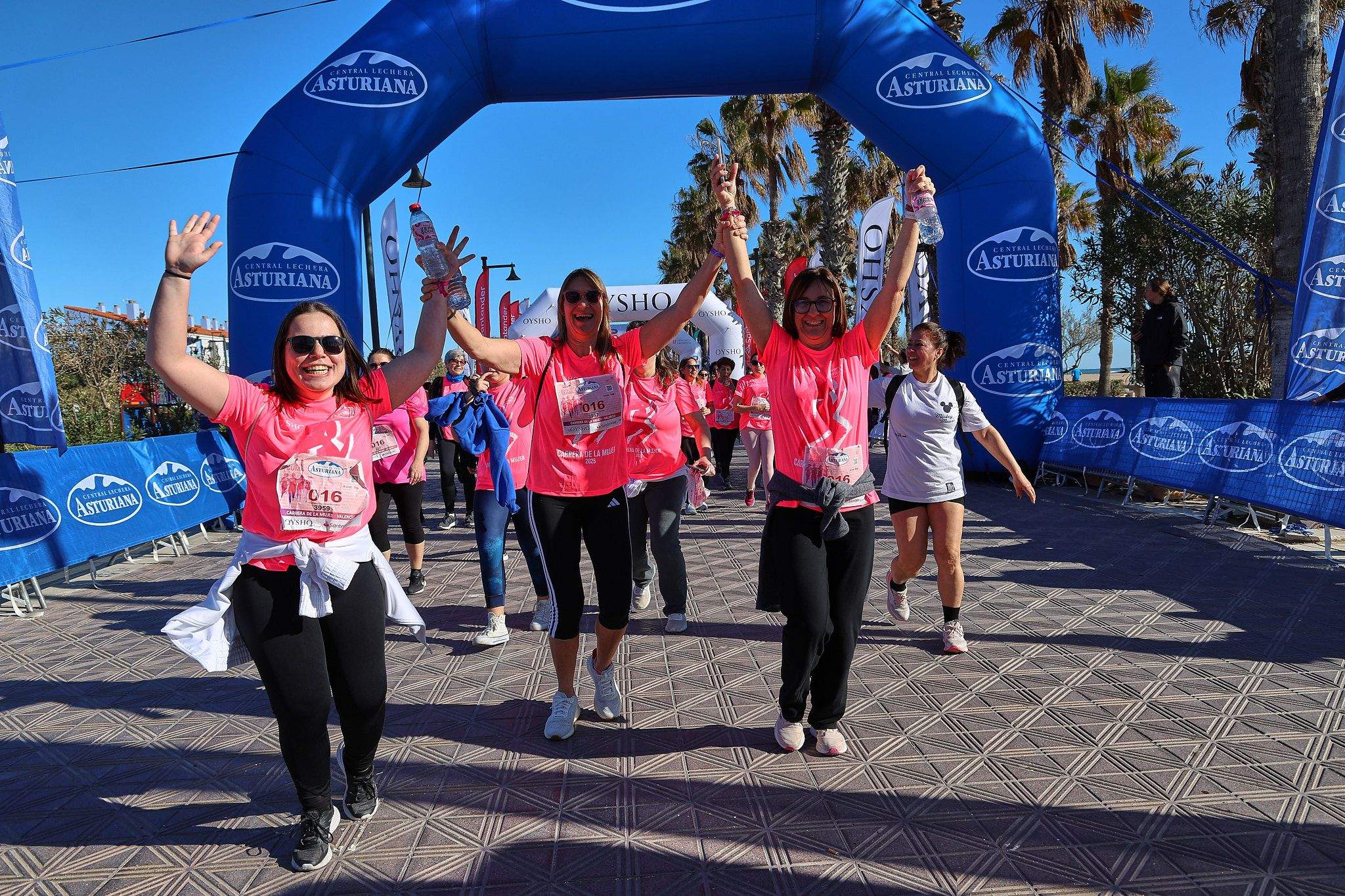 Las mejores fotos de la Carrera de la Mujer Central Lechera Asturiana de Valencia 2025. 1219