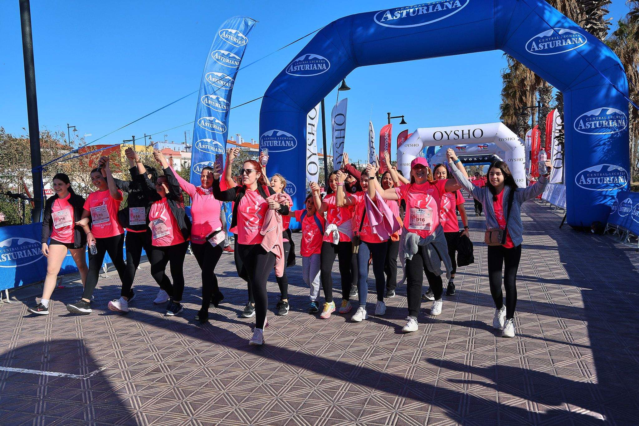 Las mejores fotos de la Carrera de la Mujer Central Lechera Asturiana de Valencia 2025. 1491