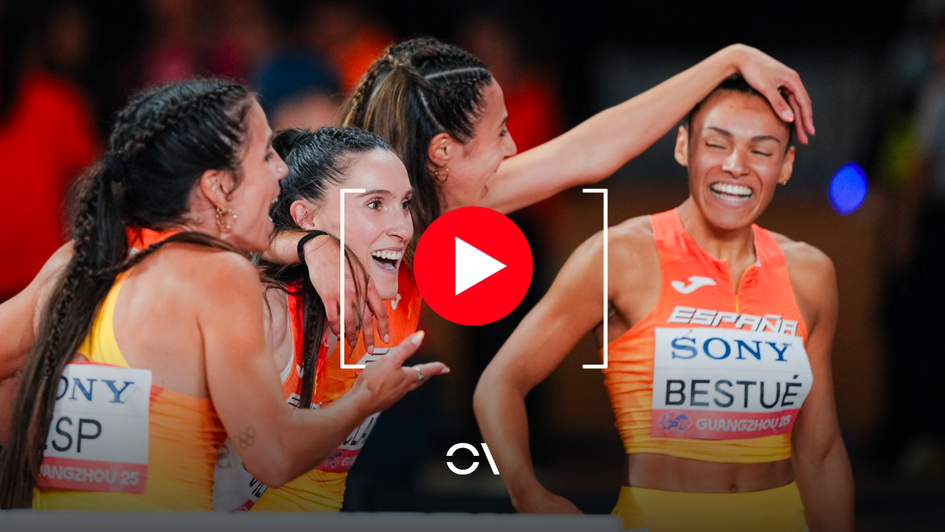 Esperança Cladera, Jaël Bestué, Paula Sevilla y Maribel Pérez tras batir el récord de España. SPORTMEDIA. Esperança Cladera, Jaël Bestué, Paula Sevilla y Maribel Pérez tras batir el récord de España. SPORTMEDIA.