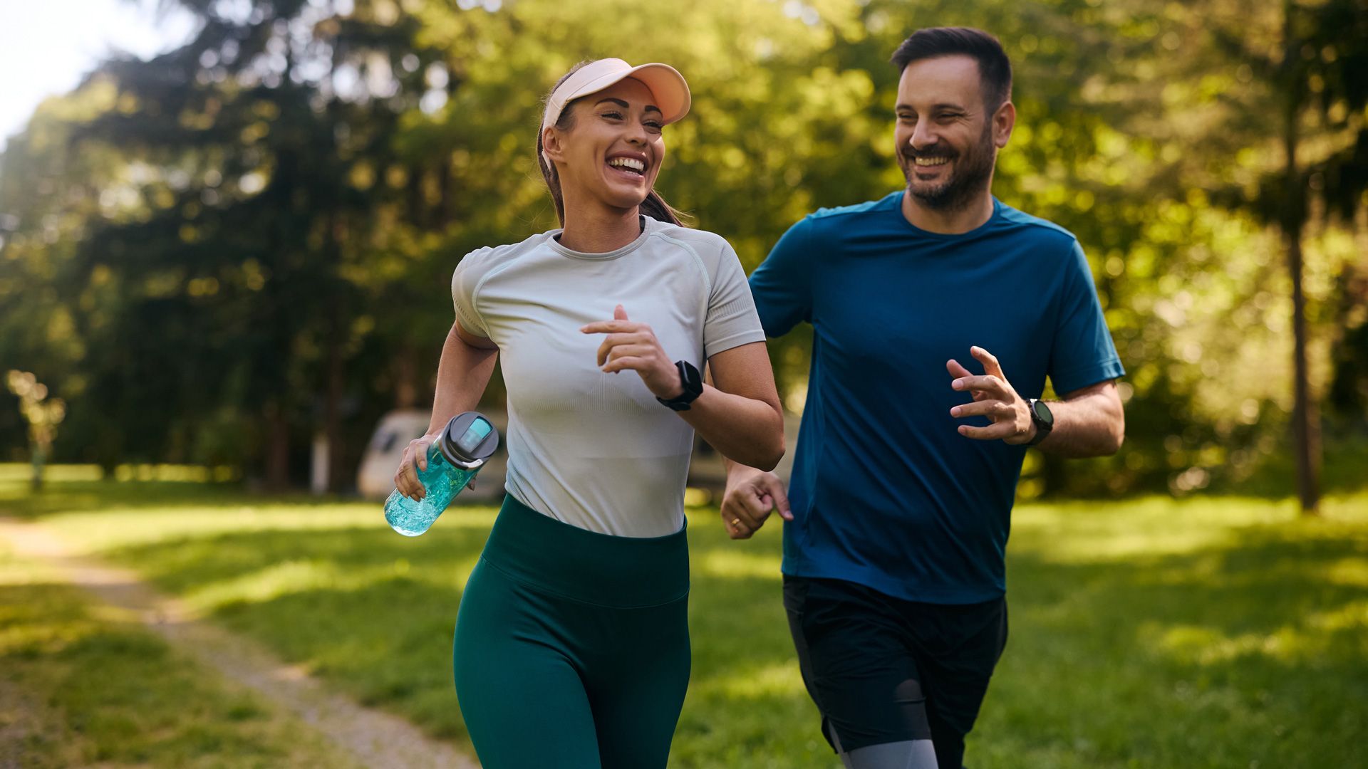 Preparar un maratón que se disputará en septiembre, octubre o noviembre, tiene una contrapartida conocida por todos los corredores: hay que hacer tiradas largas en verano. iStock Preparar un maratón que se disputará en septiembre, octubre o noviembre, tiene una contrapartida conocida por todos los corredores: hay que hacer tiradas largas en verano. iStock