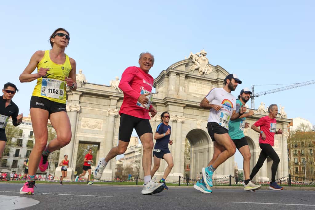 Fermín Cacho, el mejor atleta español de la historia, fue uno de los miles de participantes que disfrutaron de la pasada edición del 15K MetLife Madrid Activa. LATE MI LENTE