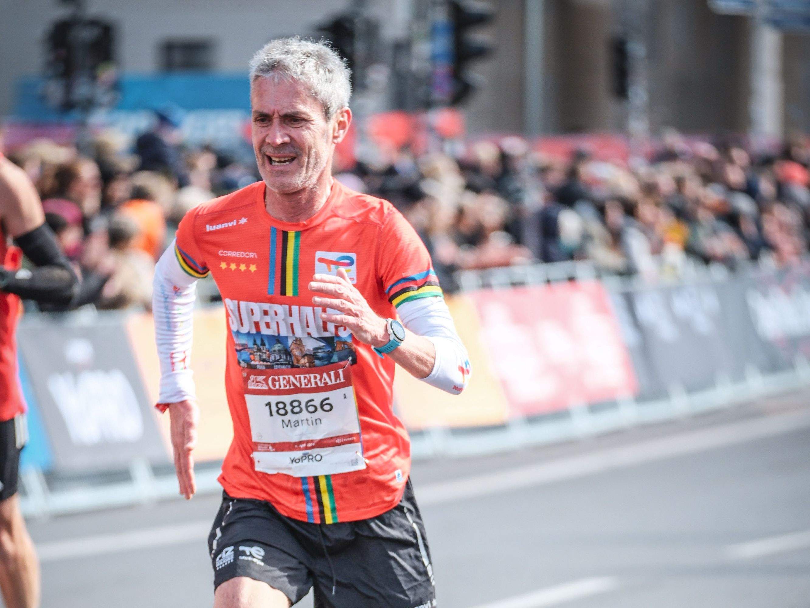 Martín Fiz en el Medio Maratón de Berlín 2025