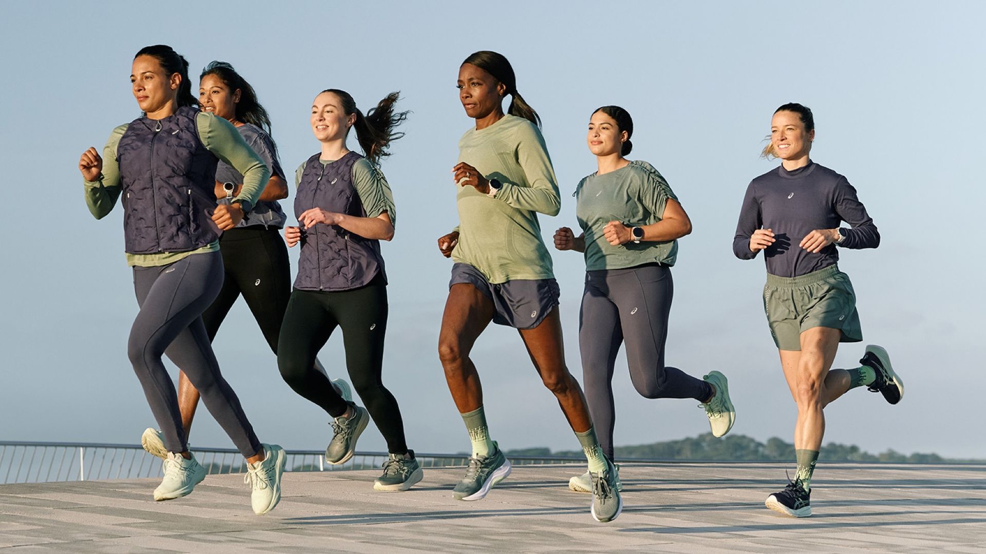 Probamos varias prendas de la nueva colección Nagino de ASICS. Probamos varias prendas de la nueva colección Nagino de ASICS.