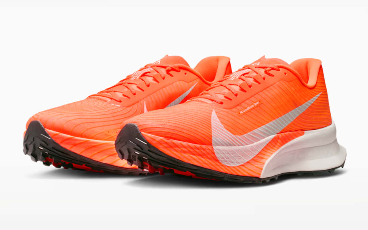 Nike ACG Ultrafly