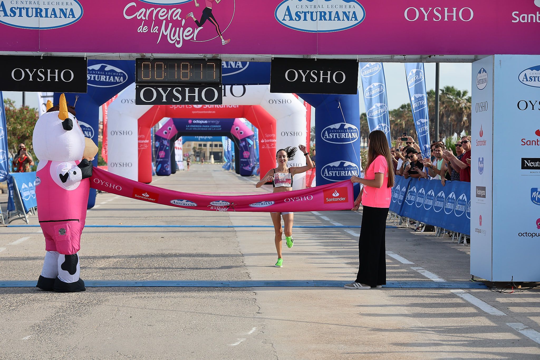 Las mejores fotos de la Carrera de la Mujer de Valencia 2026.0081