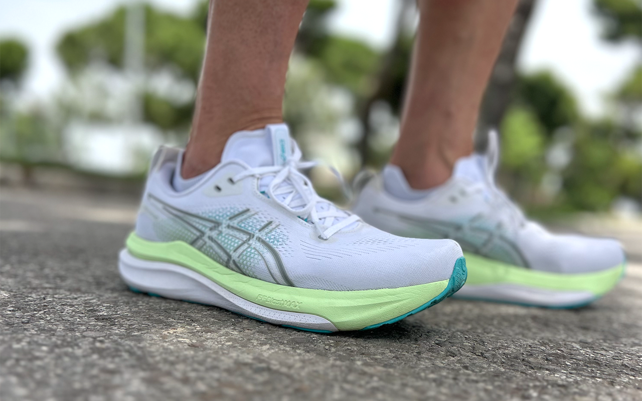 ASICS Gel Kayano 33
