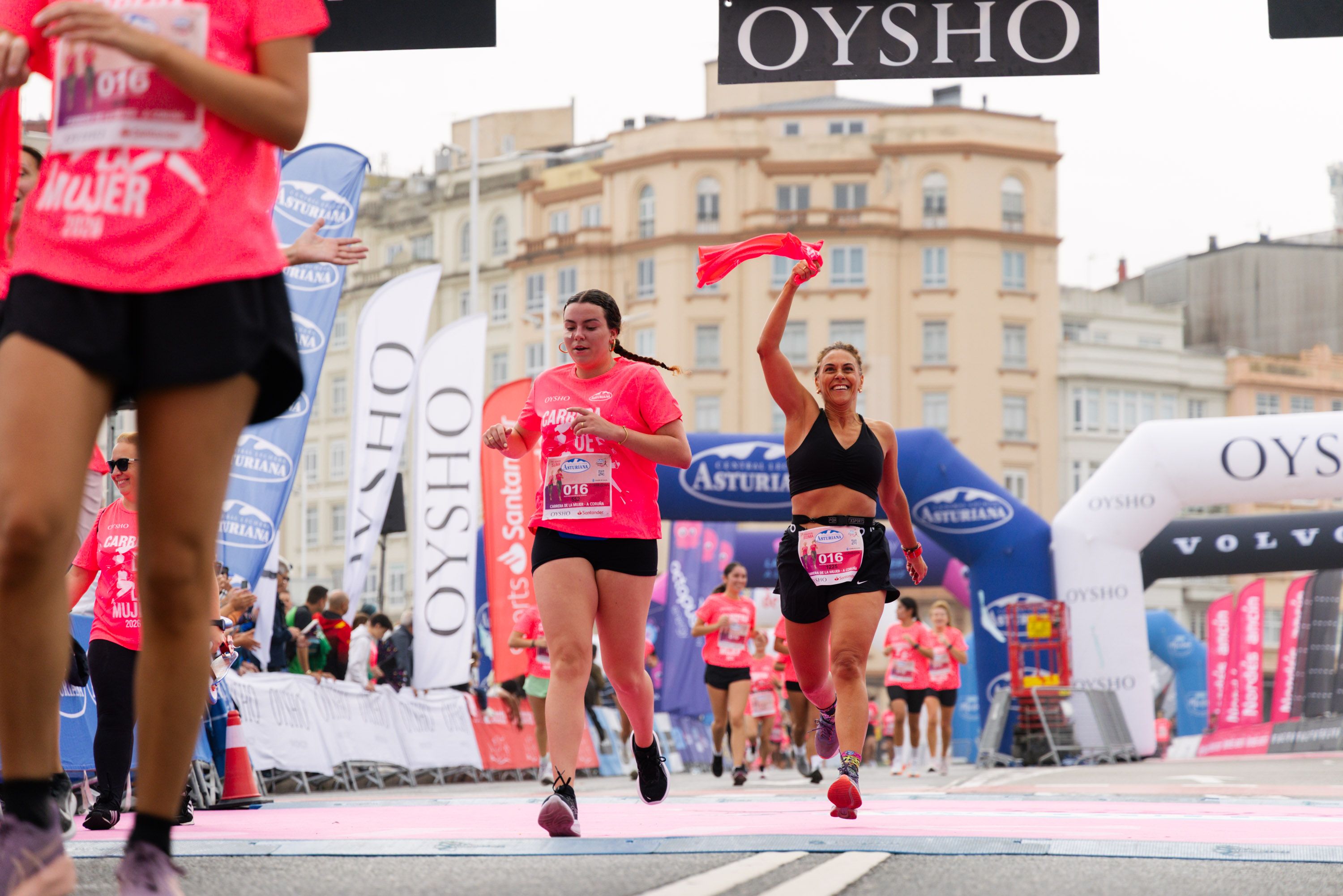 Las mejores fotos de la Carrera de la Mujer Central Lechera Asturiana de A Coruña. 268