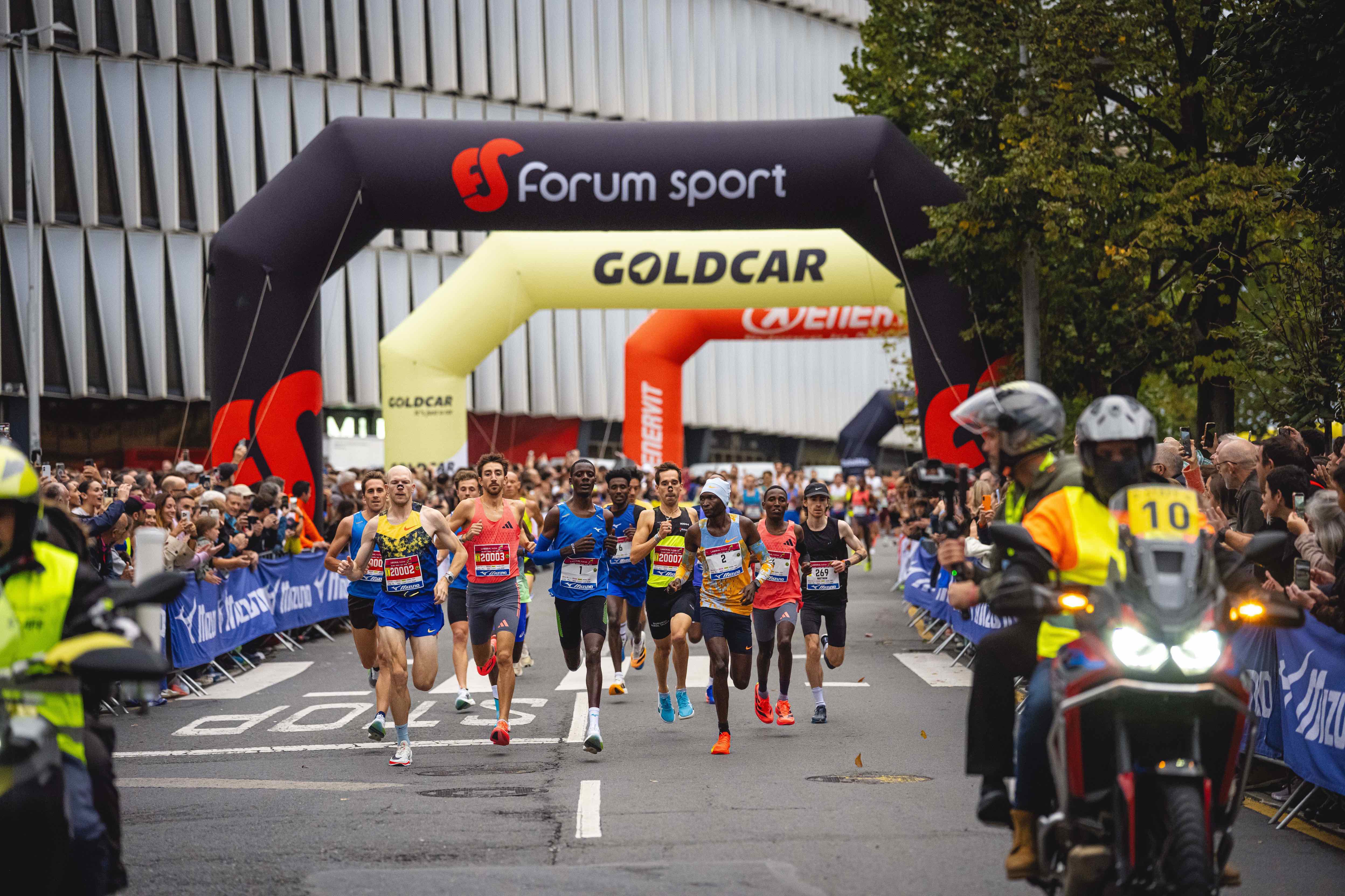 Las mejores fotos del Bilbao Nigh Running Fest 2026. 12 FOTORUNNERS.
