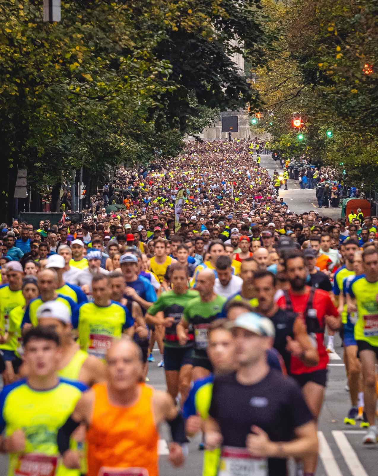 Las mejores fotos del Bilbao Nigh Running Fest 2026. 34 FOTORUNNERS.
