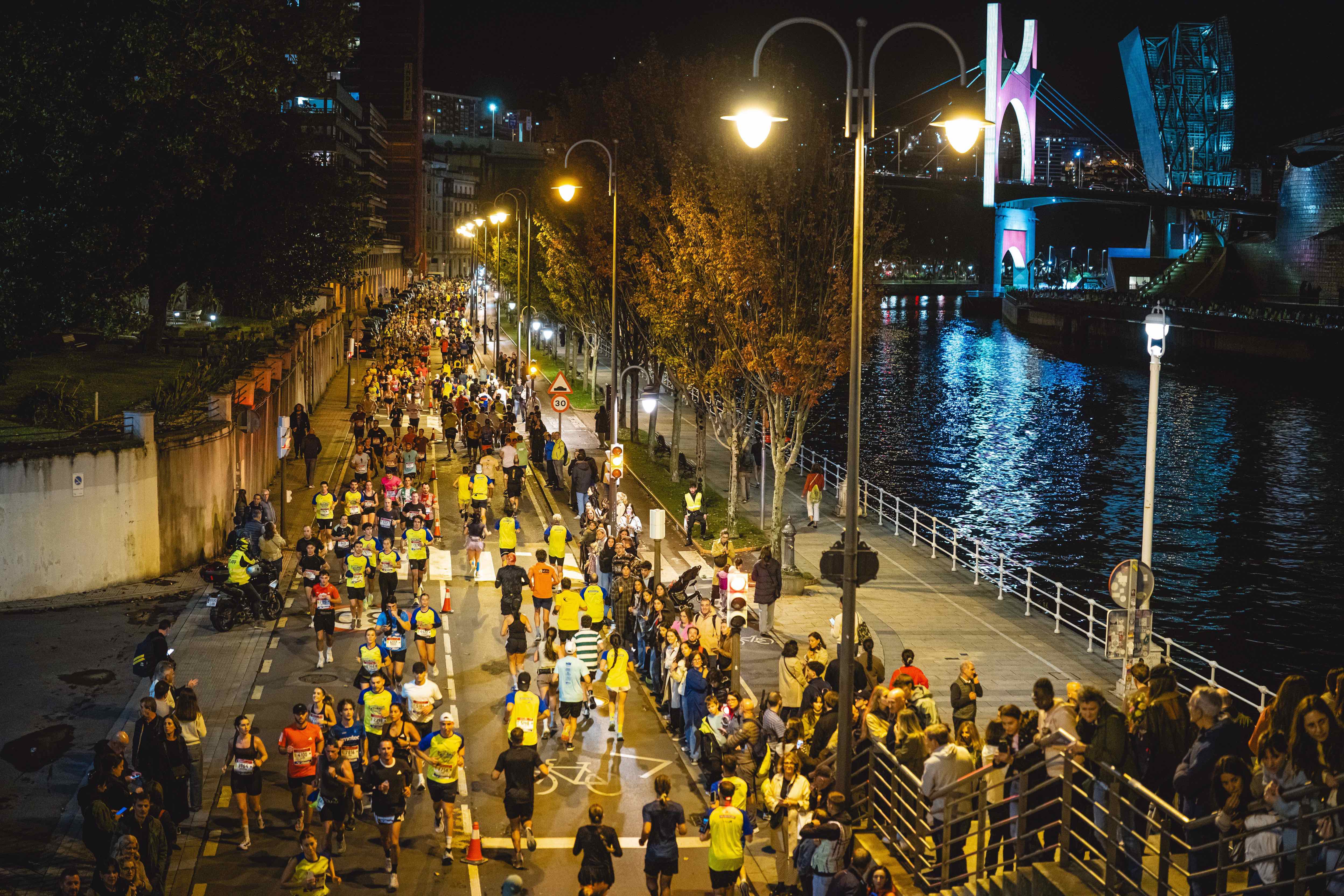 Las mejores fotos del Bilbao Nigh Running Fest 2026. 46 FOTORUNNERS.