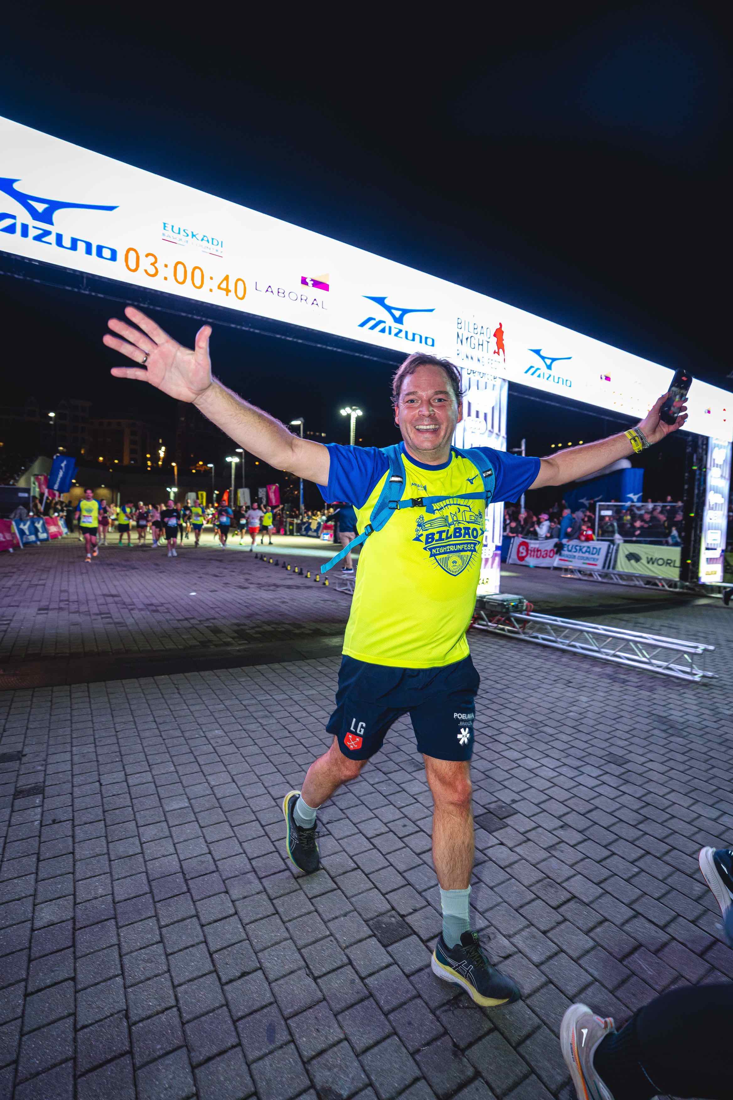 Las mejores fotos del Bilbao Nigh Running Fest 2026. 61 FOTORUNNERS.