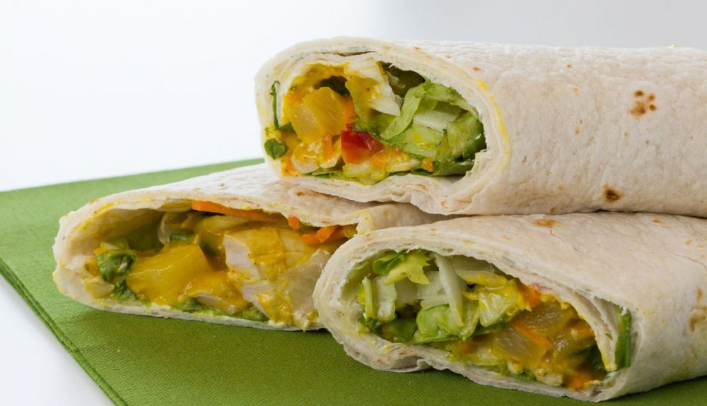 Burritos de pollo y mango