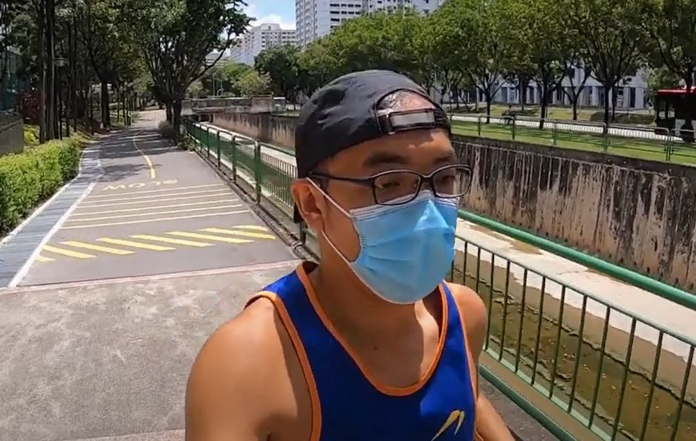 Runner Kao, 5 kilómetros a 4:41 con mascarilla quirúrgica Runner Kao, 5 kilómetros a 4:41 con mascarilla quirúrgica