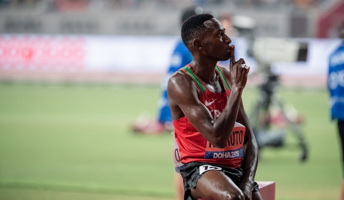 Kipruto después de ganar el título mundial de 3.000 metros obstáculos. Foto: Sportmedia