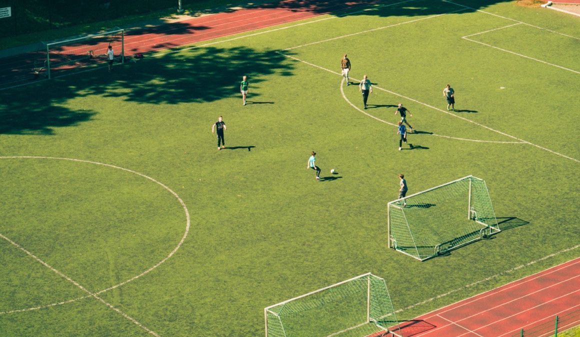 ¿Se puede entrenar para las carreras populares y competir en otro deporte?