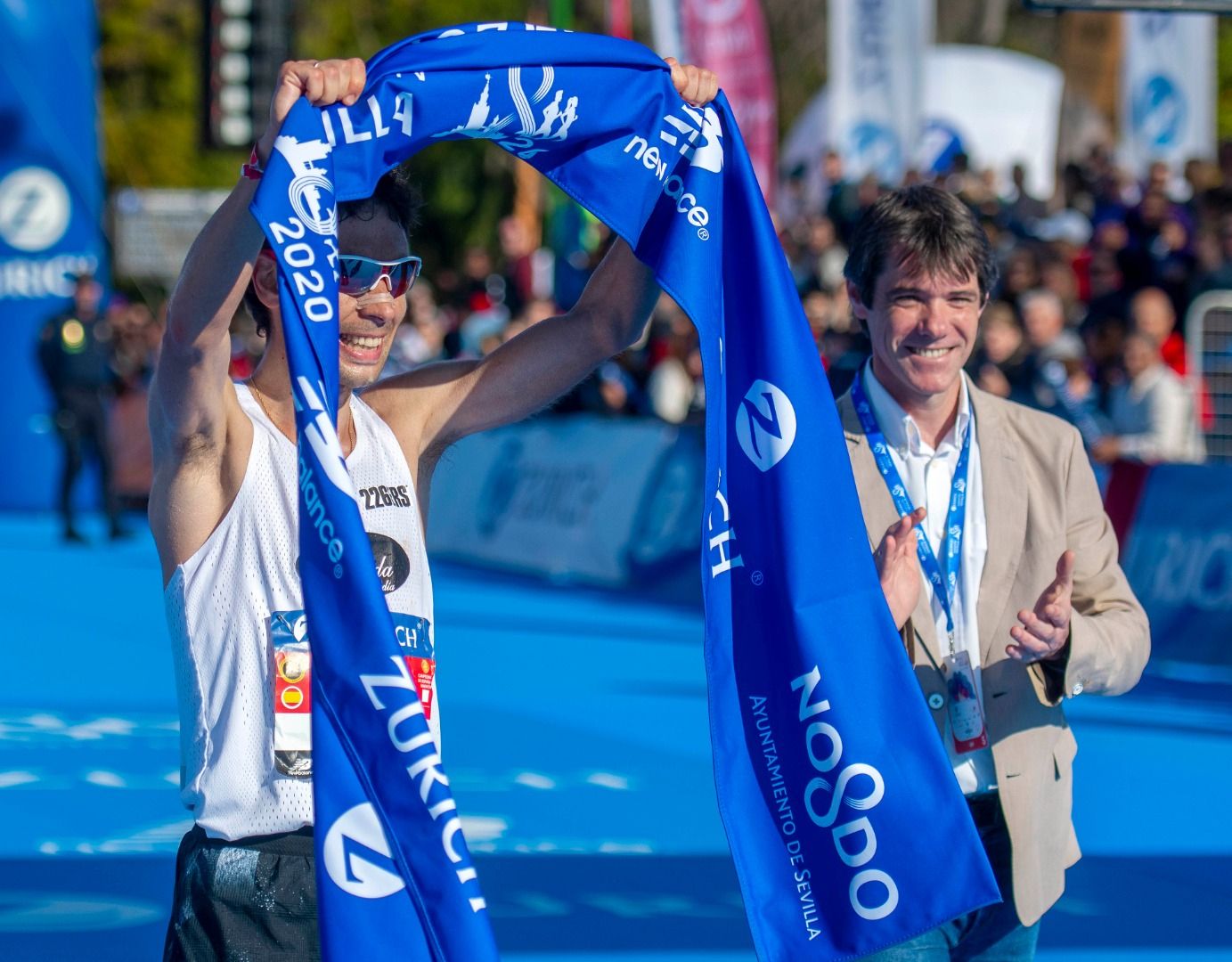La mejores fotos de Javi Guerra en el Zurich Maratón de Sevilla
