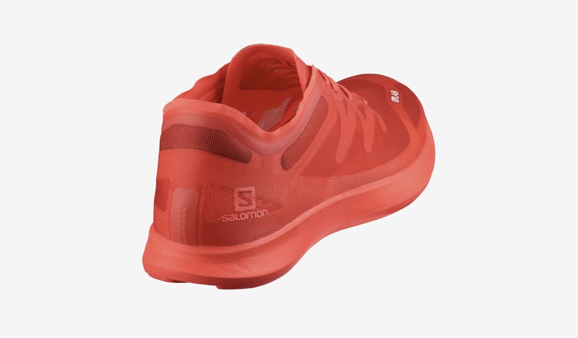 Así son las nuevas zapatillas de Salomon para el asfalto