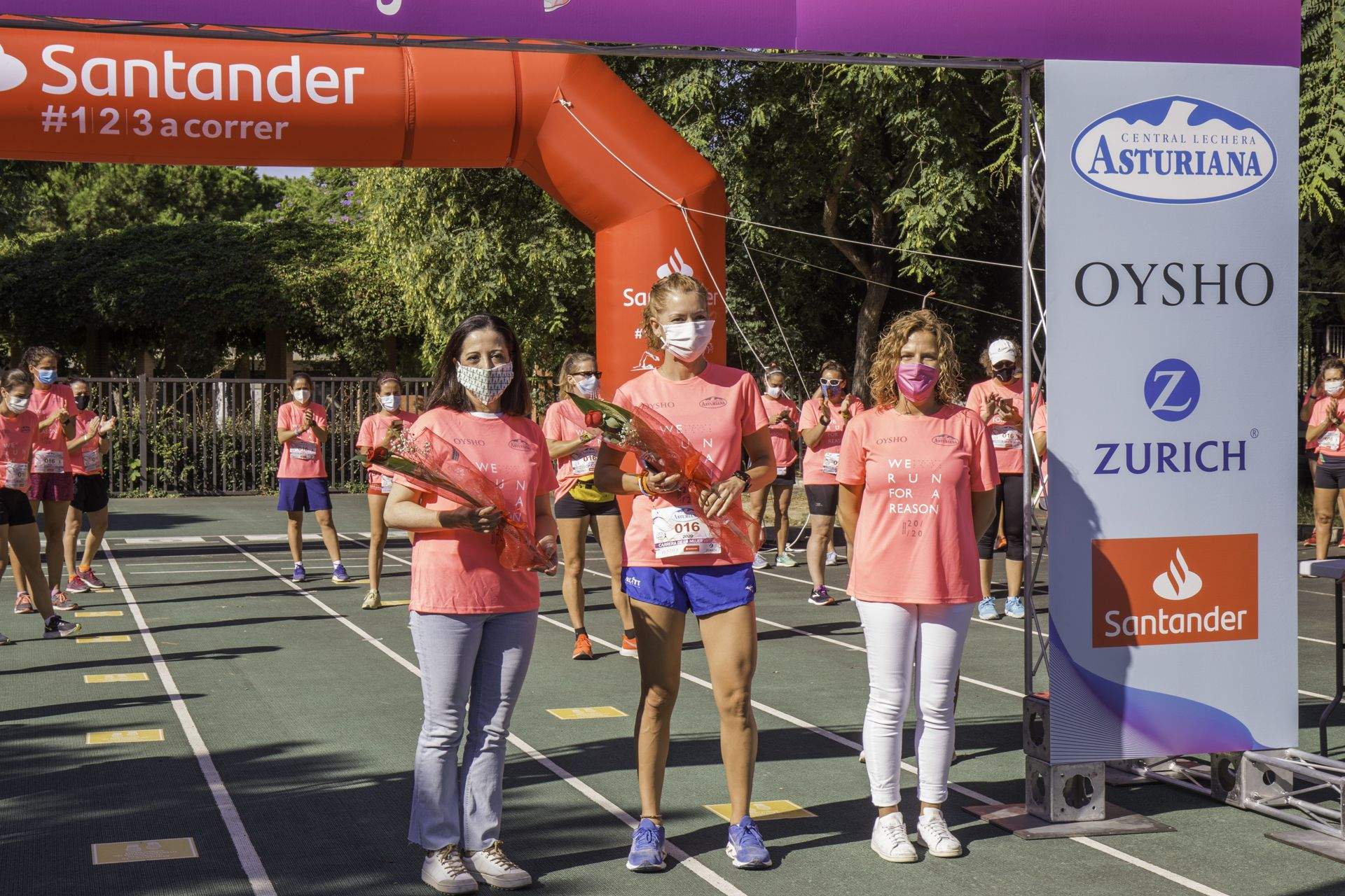 Las mejores fotos de la Carrera de la Mujer Virtual de Valencia 2020 (HOMENAJES)