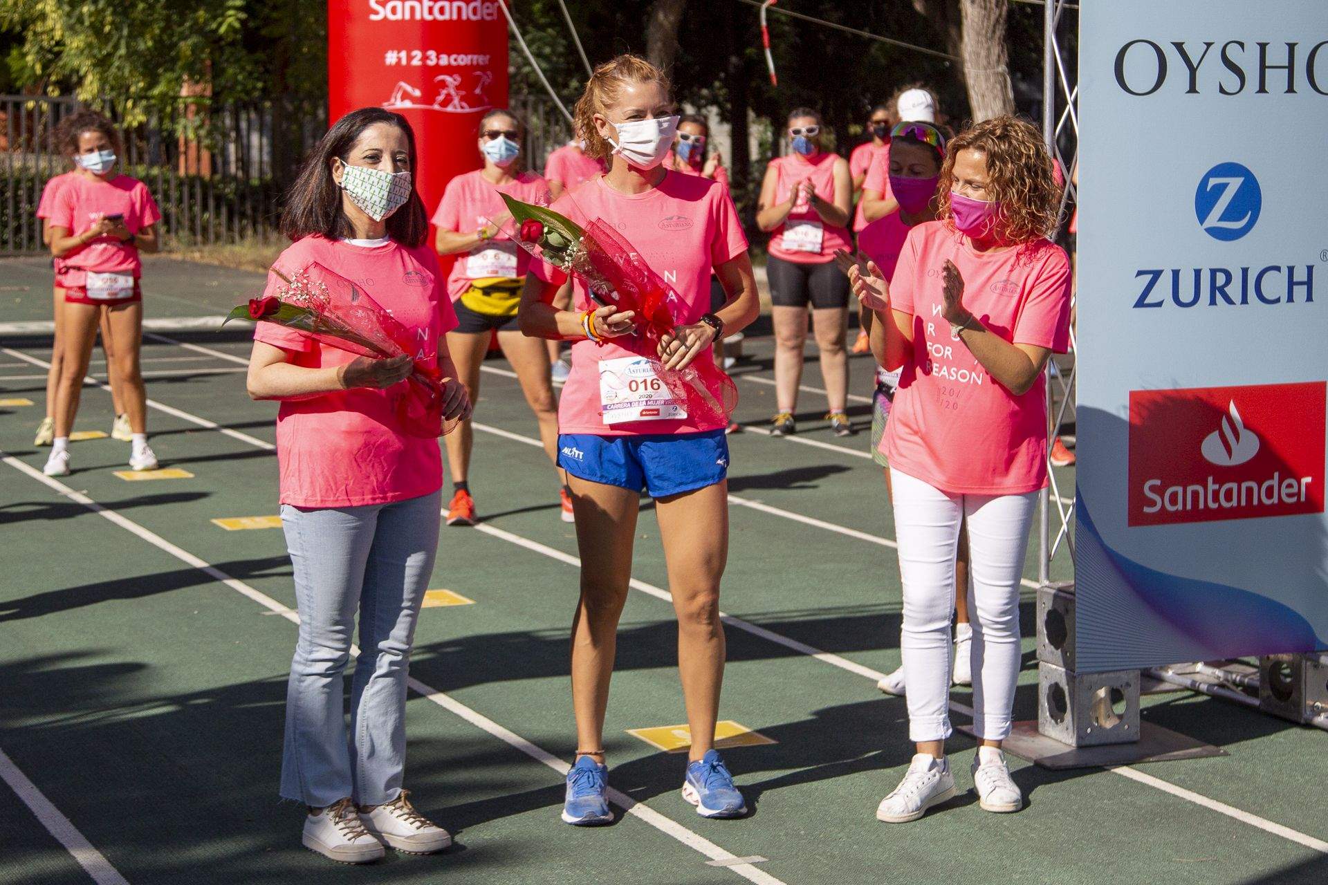 Las mejores fotos de la Carrera de la Mujer Virtual de Valencia 2020 (HOMENAJES)