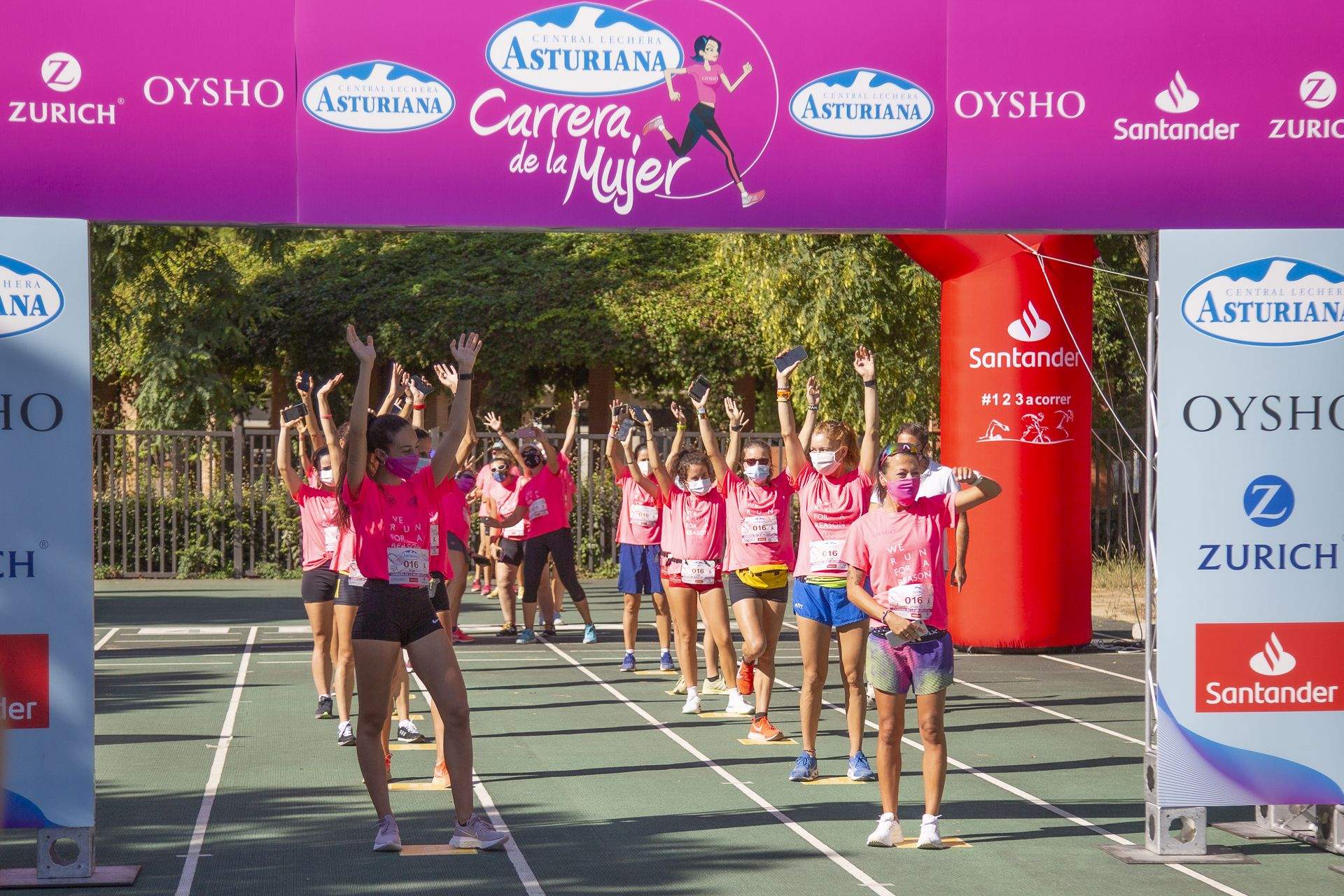 Las mejores fotos de la Carrera de la Mujer Virtual de Valencia 2020 (SALIDA)