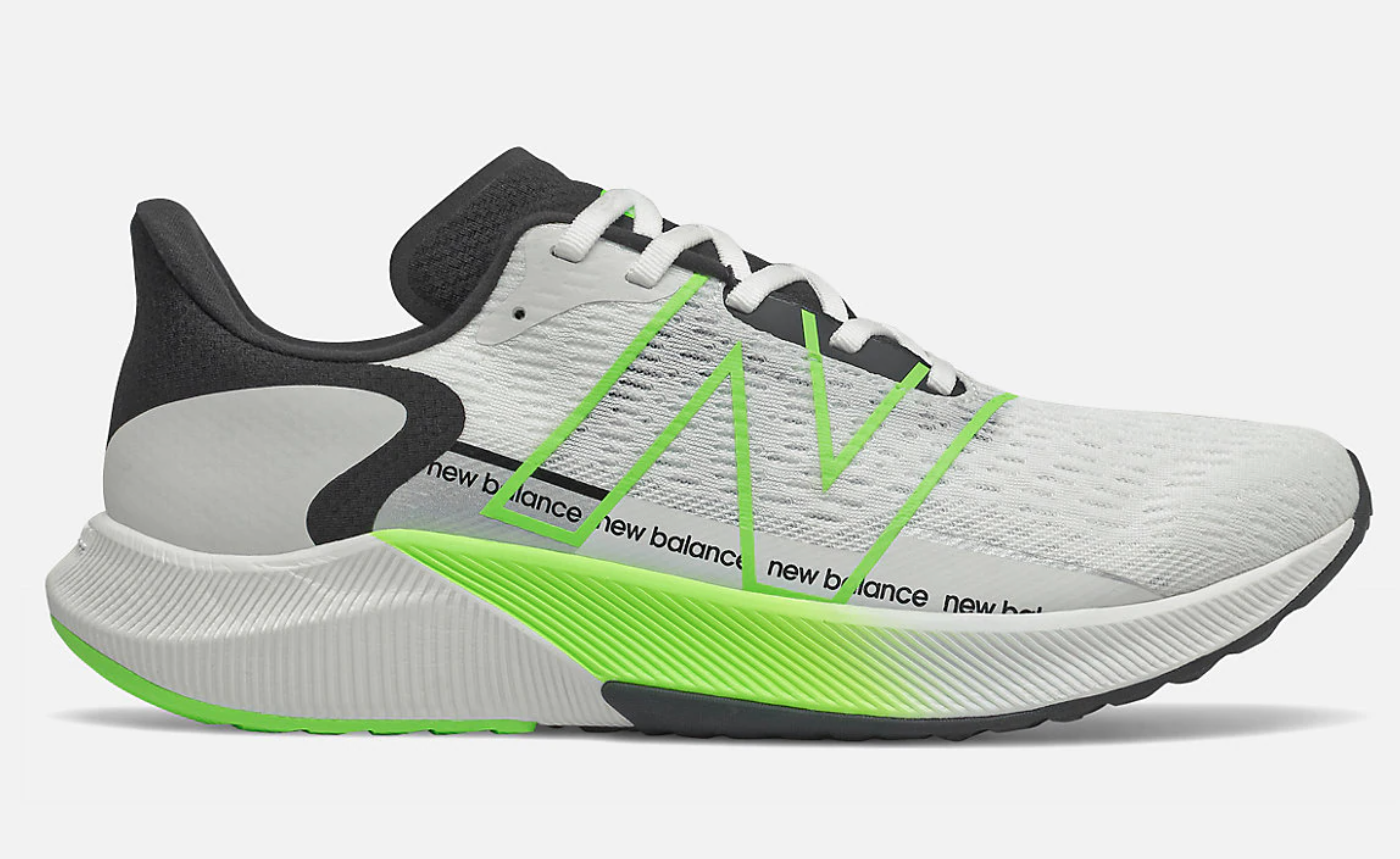 New Balance FuelCell Propel v2