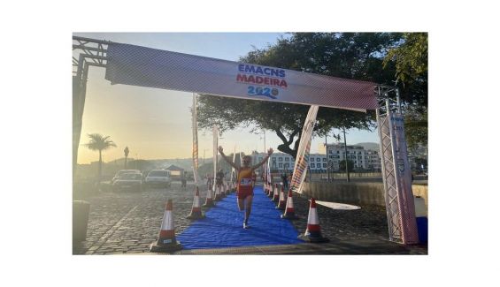Martín Fiz ha ganado la medalla de oro M55 en el medio maratón del Europeo de Madeira