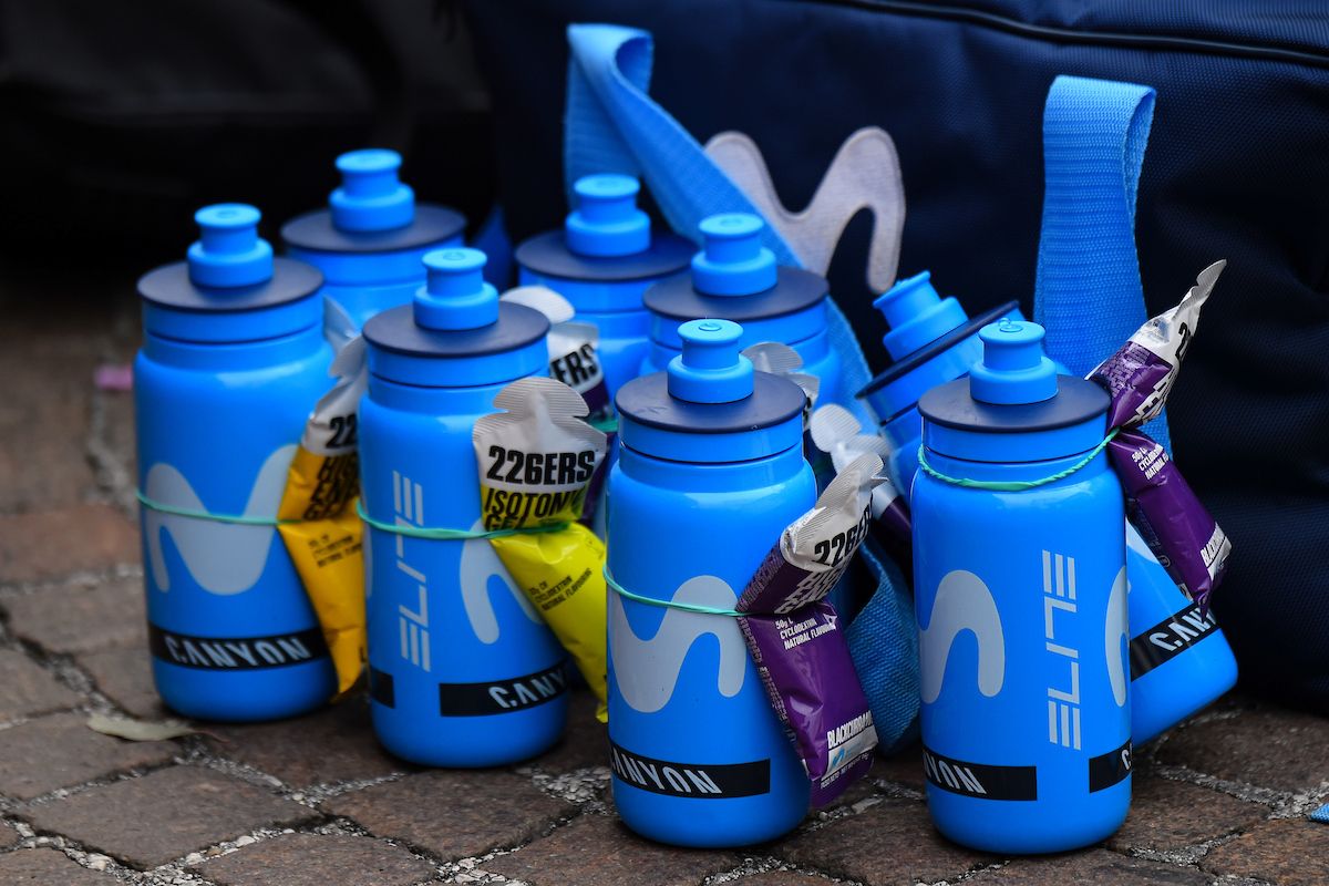 El Movistar Team utiliza los mismos geles que los maratonianos para las últimas horas de las etapas. El Movistar Team utiliza los mismos geles que los maratonianos para las últimas horas de las etapas.
